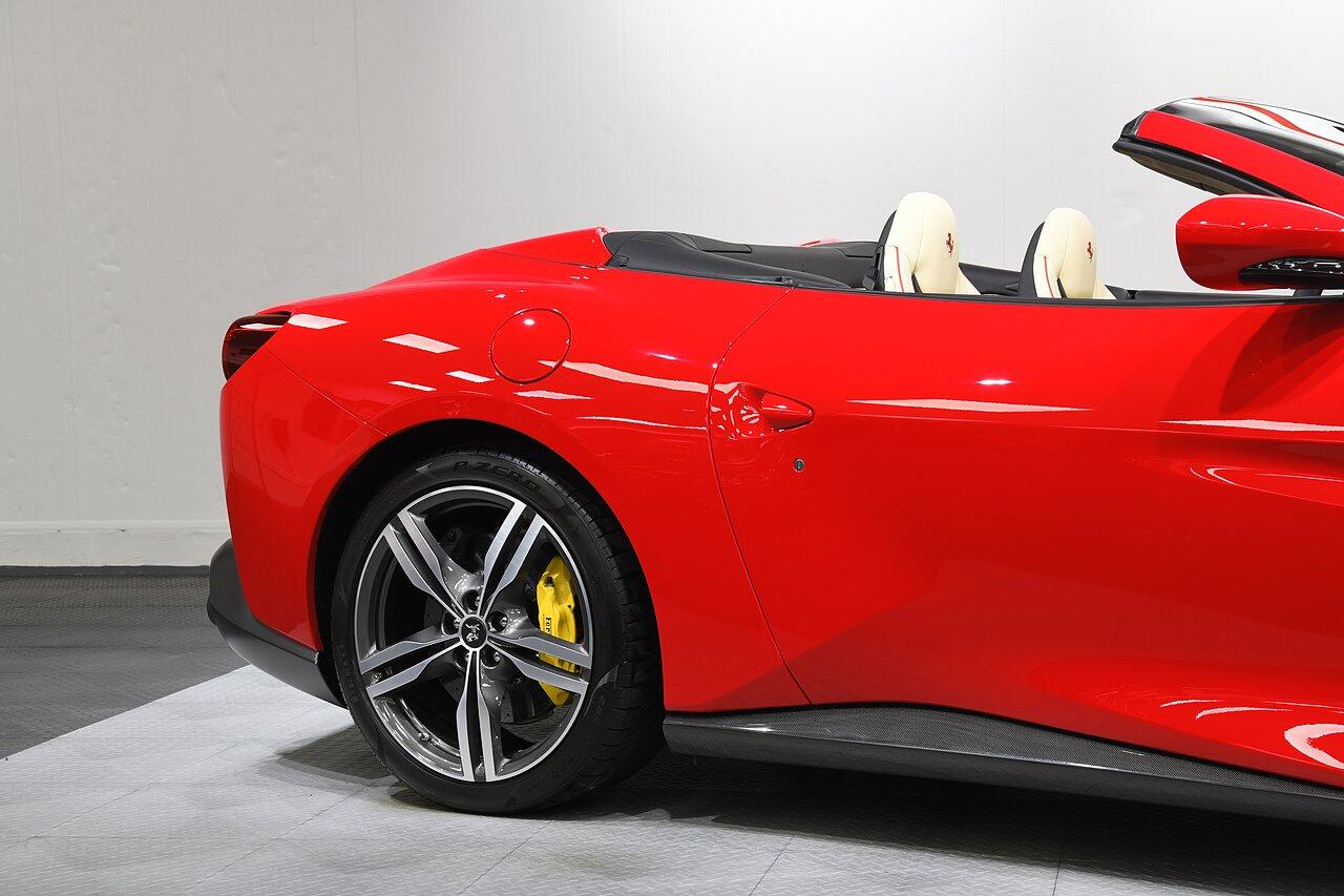 Ferrari Portofino view 46