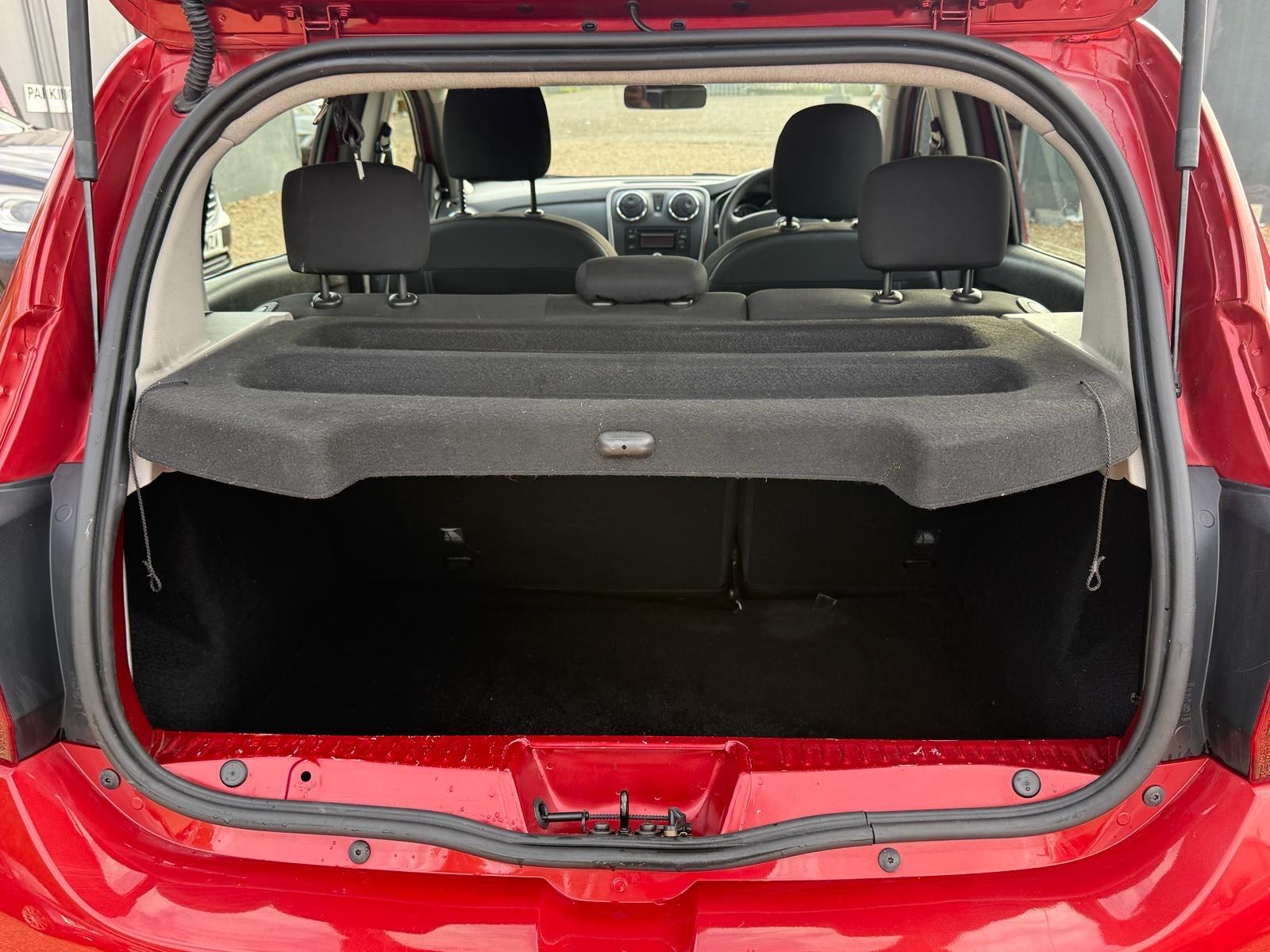 Dacia Sandero Stepway view 44