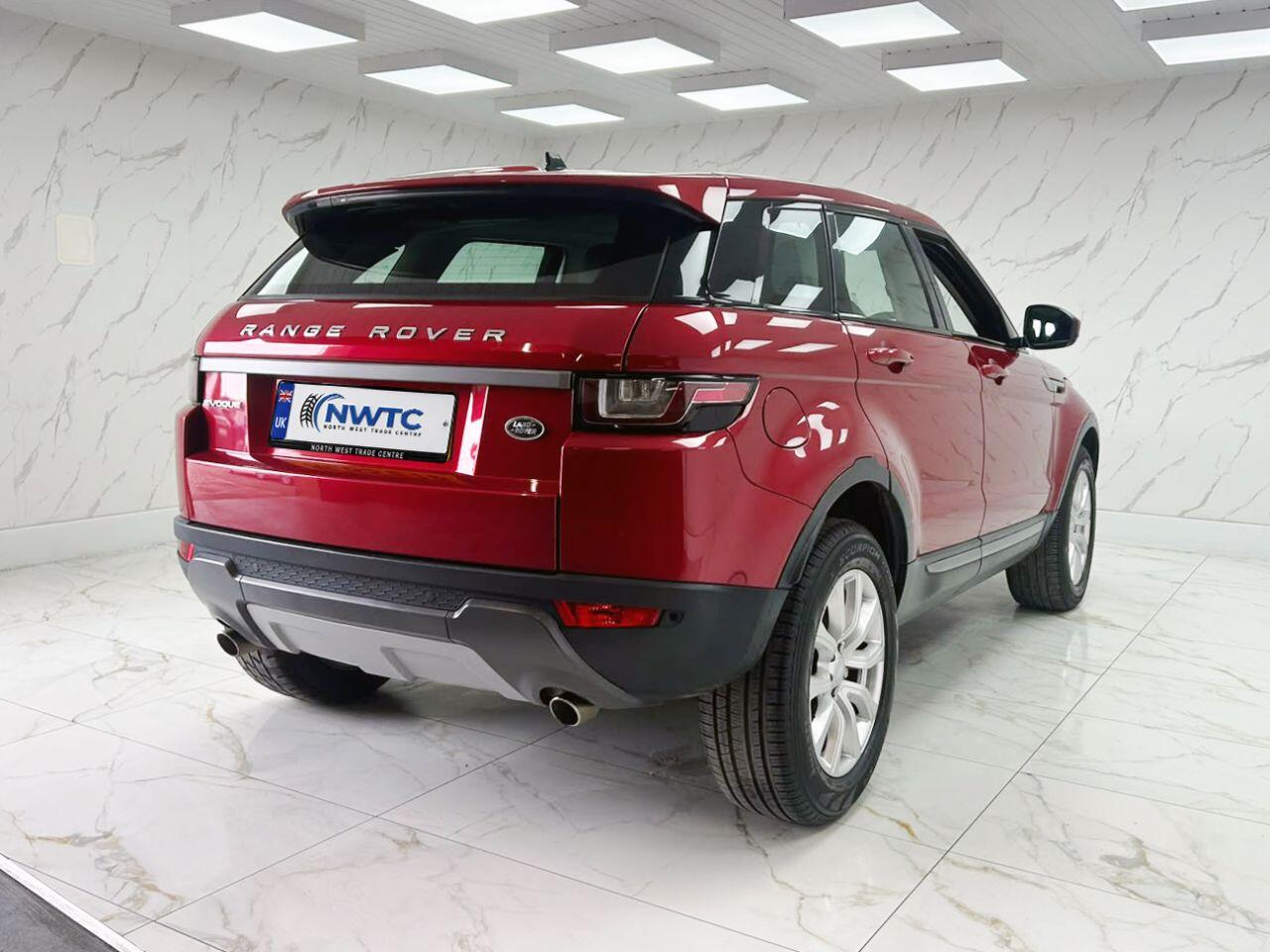 Land Rover Range Rover Evoque view 11