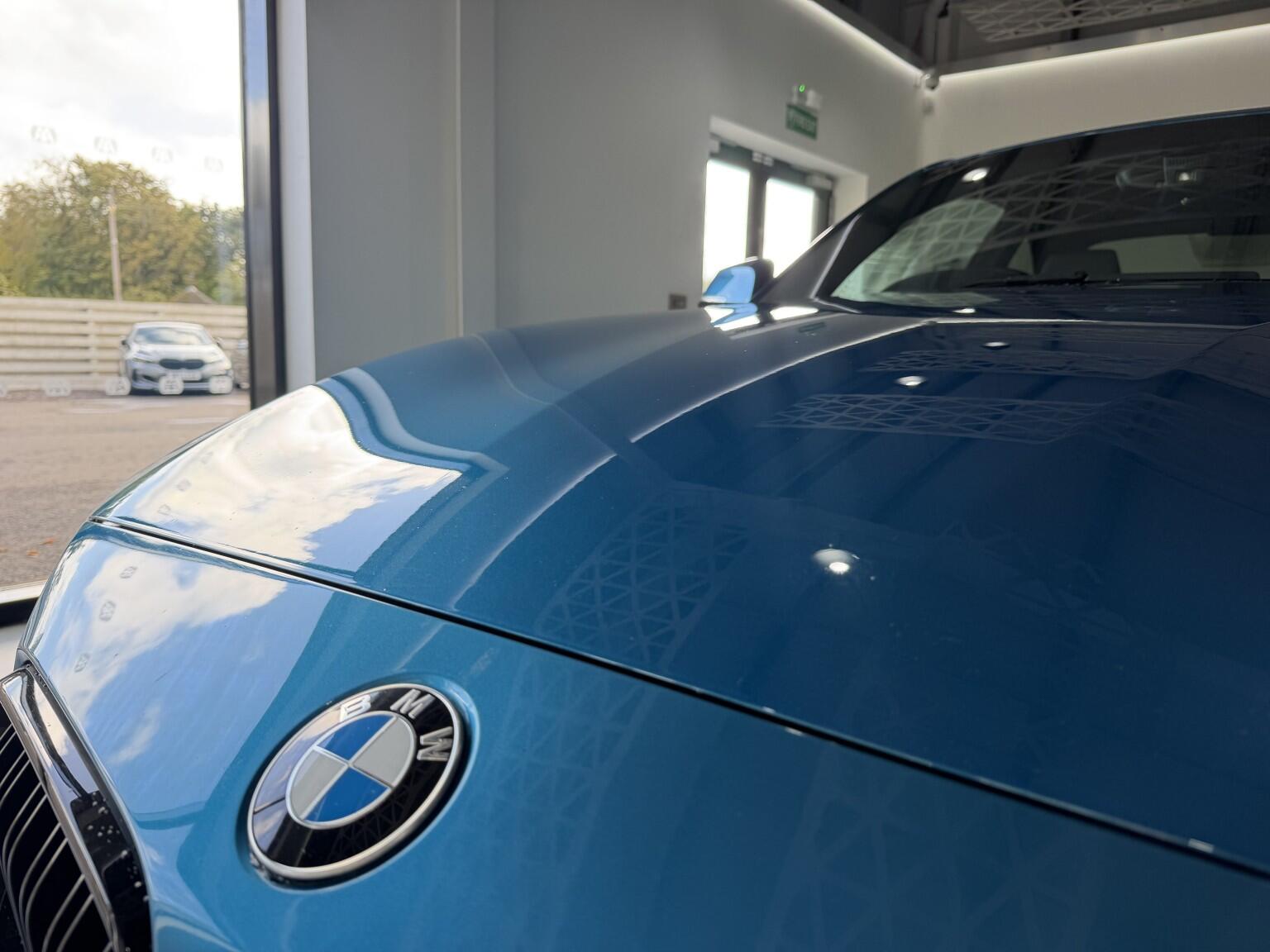 BMW M2 view 32