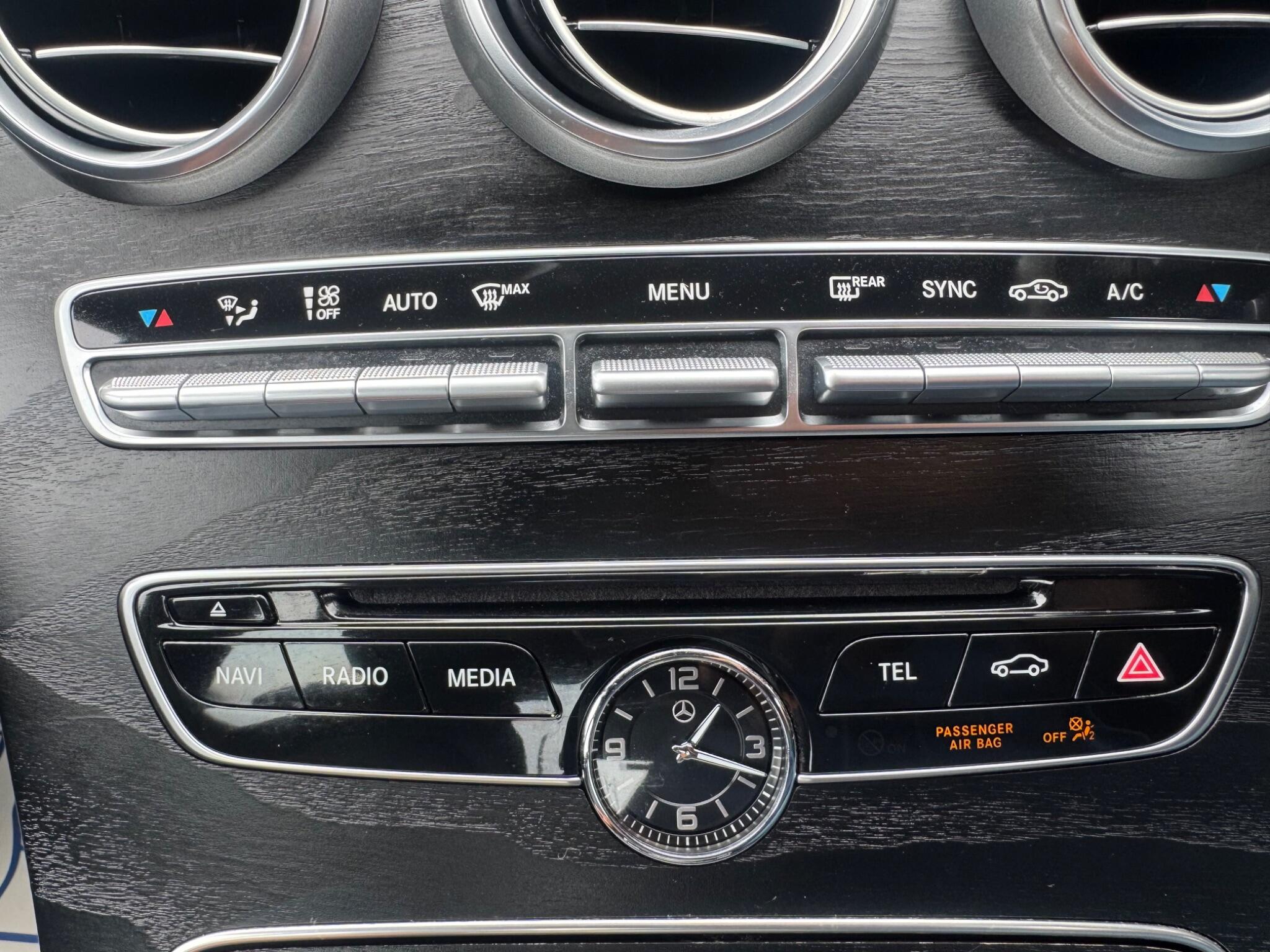 Mercedes-Benz C Class view 18