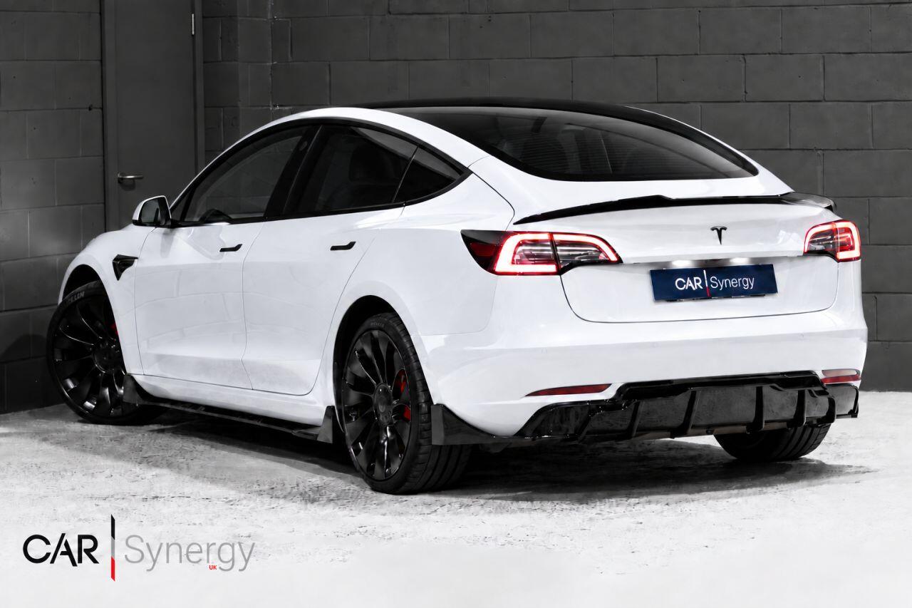 Tesla Model 3 view 3