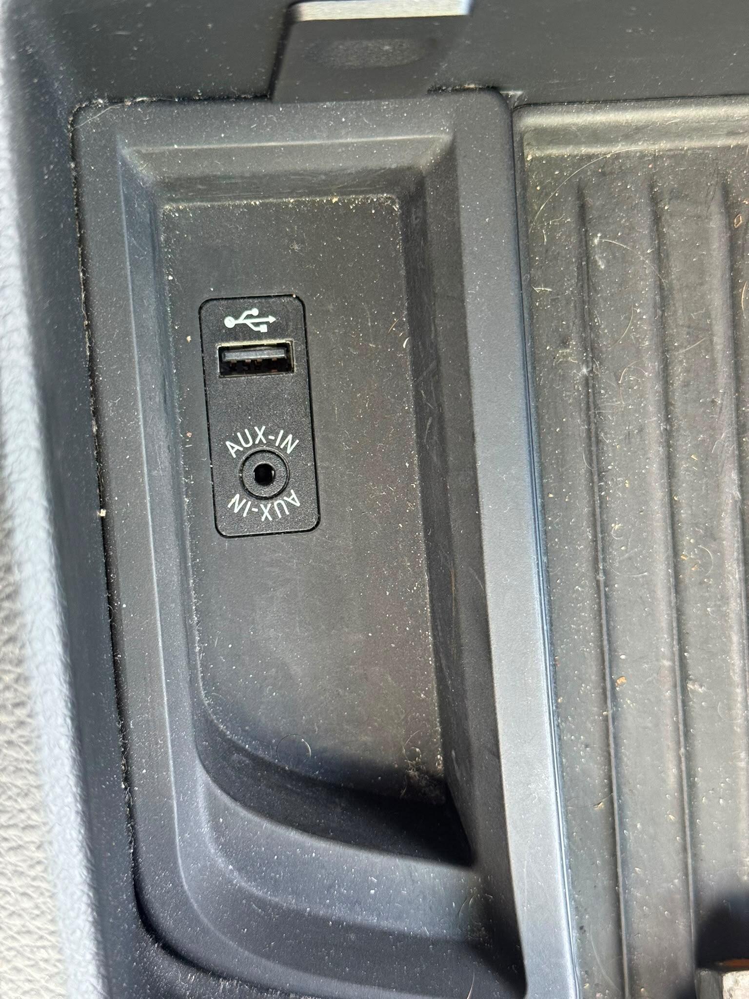 BMW 3 Series view 35