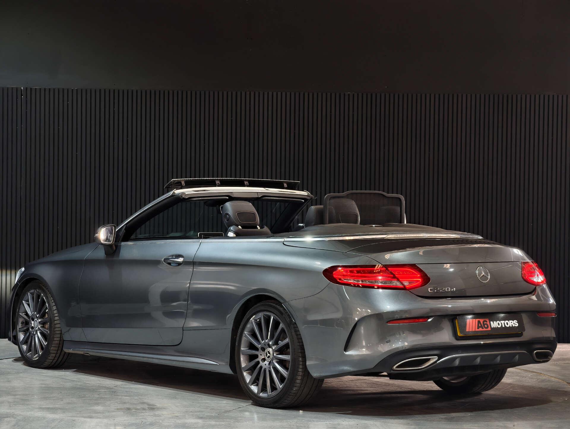 Mercedes-Benz C Class view 12