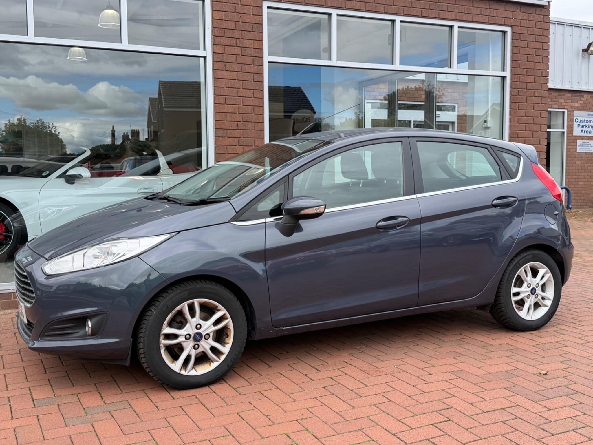 Ford Fiesta view 10
