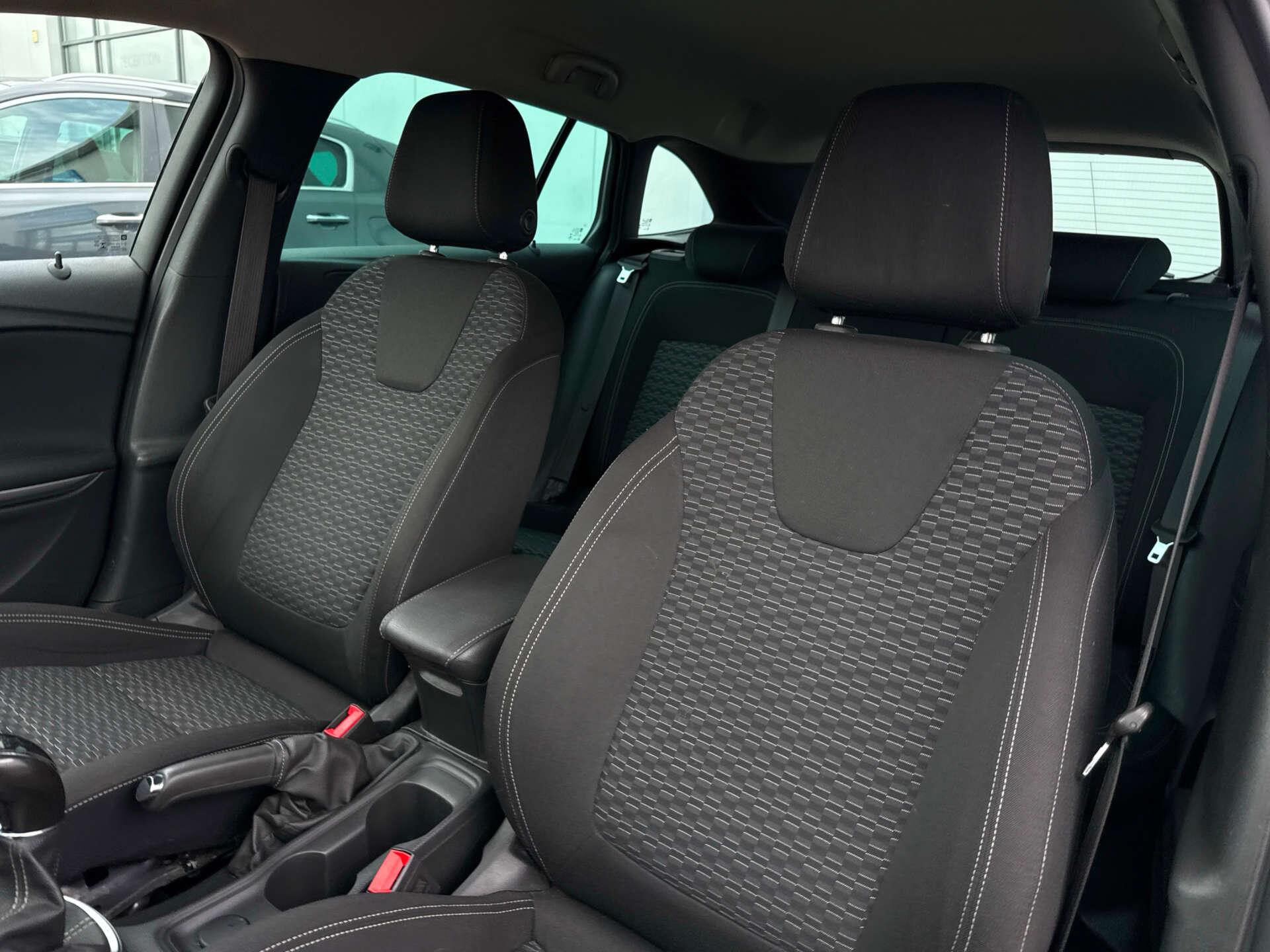 Vauxhall Astra view 45