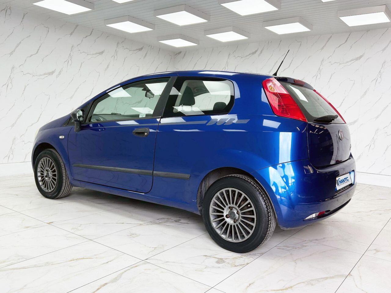 Fiat Grande Punto view 8