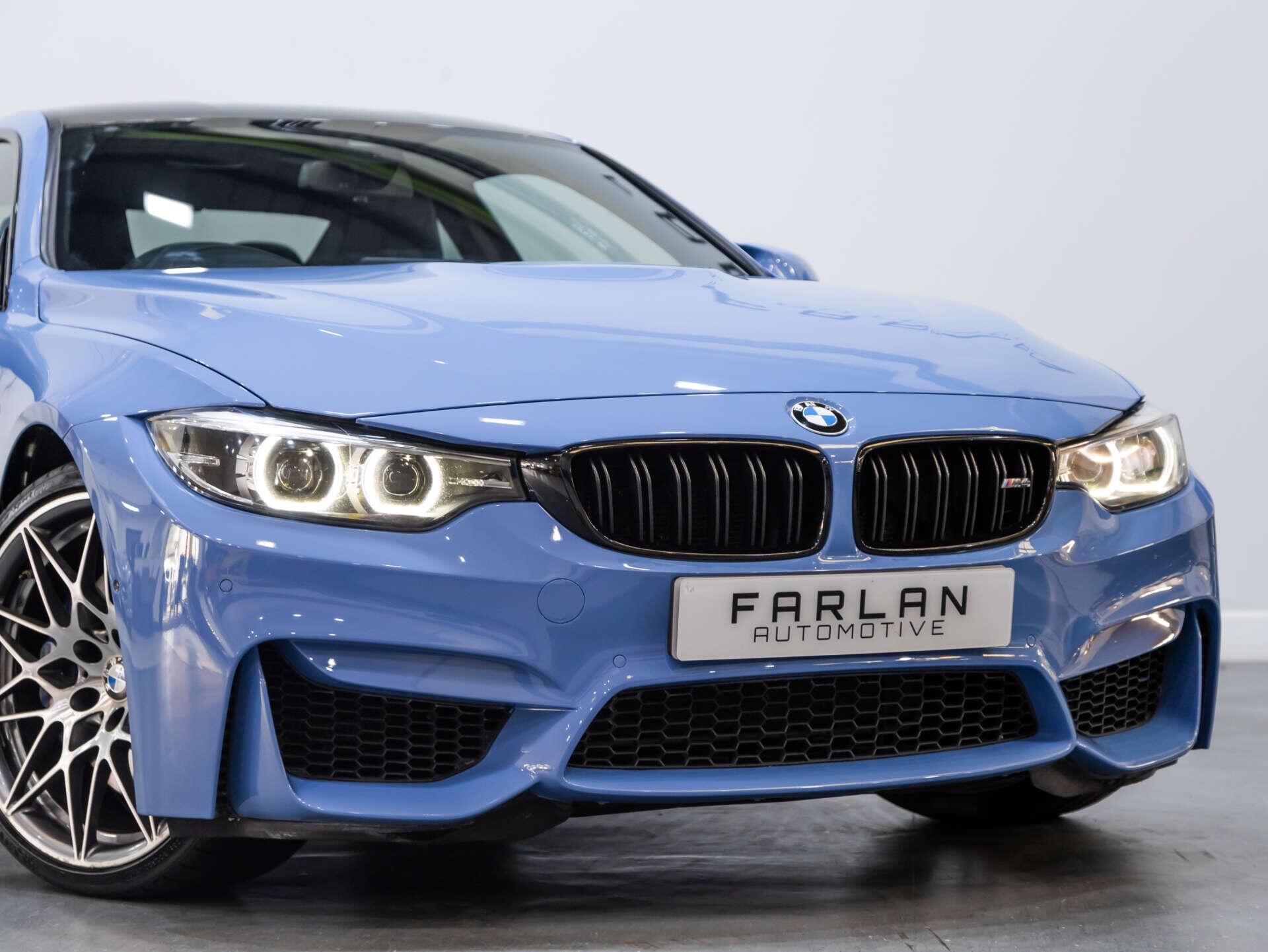 BMW M4 view 9