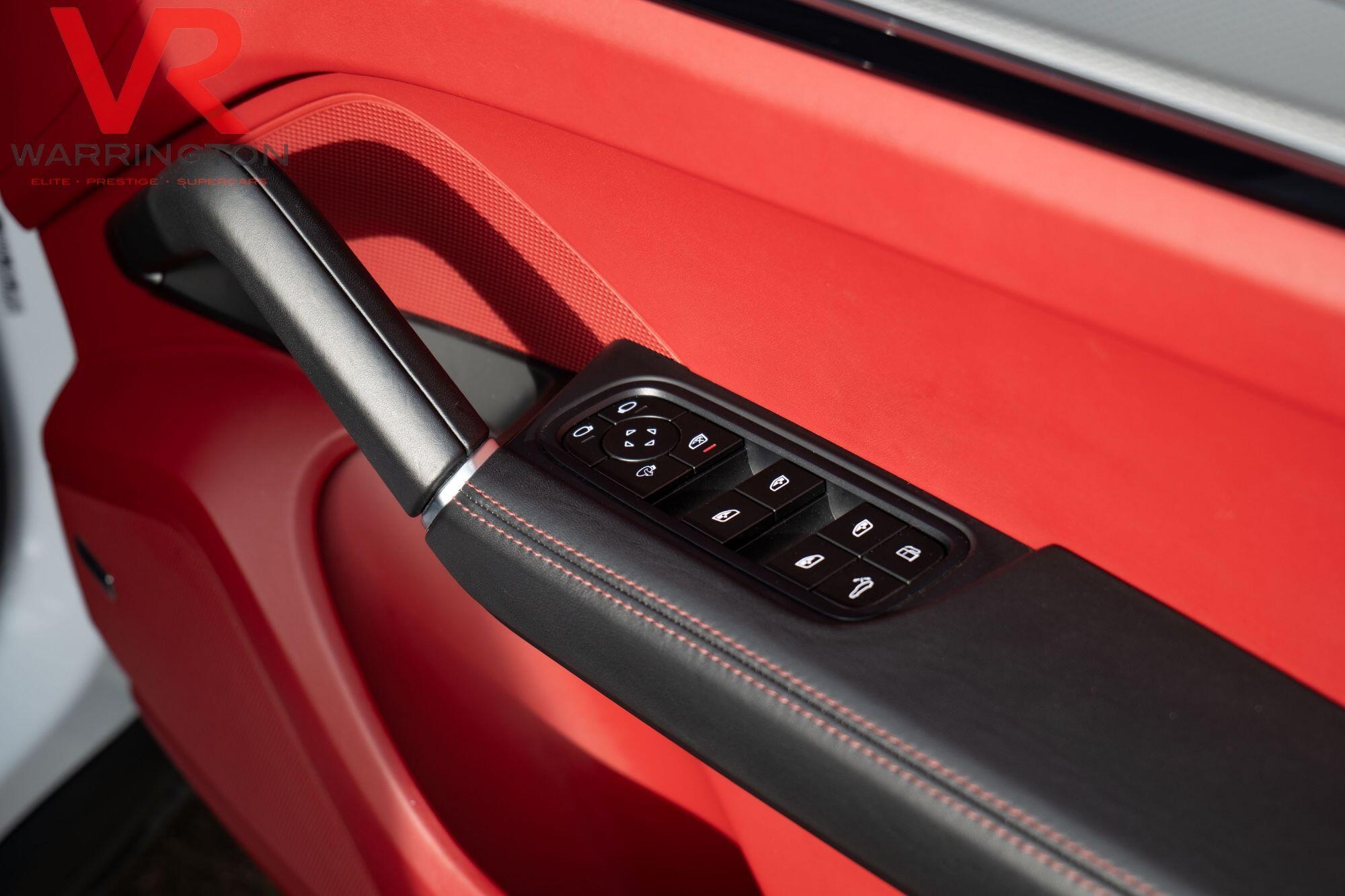 Porsche Cayenne view 25