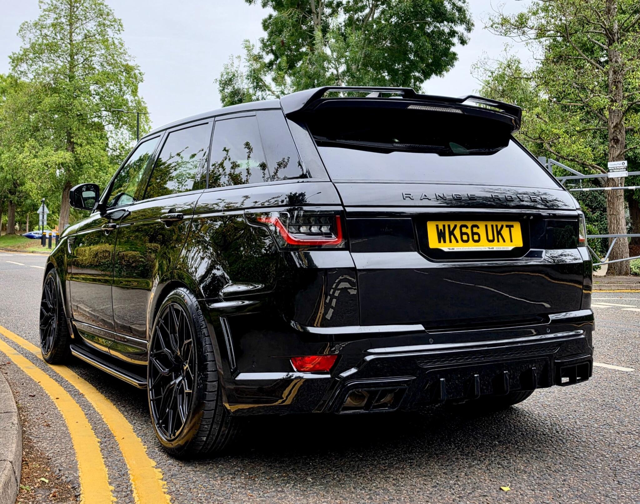 Land Rover Range Rover Sport view 14