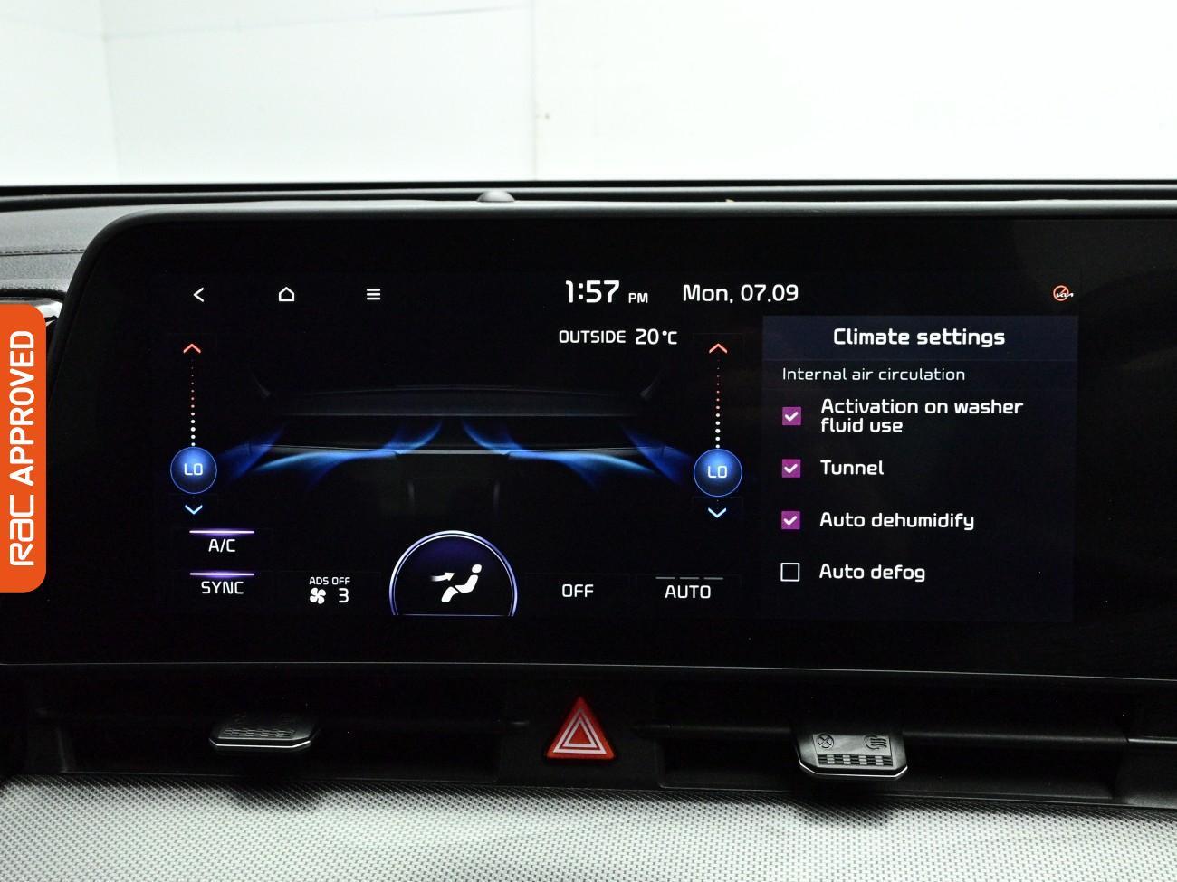 Kia Sportage view 21