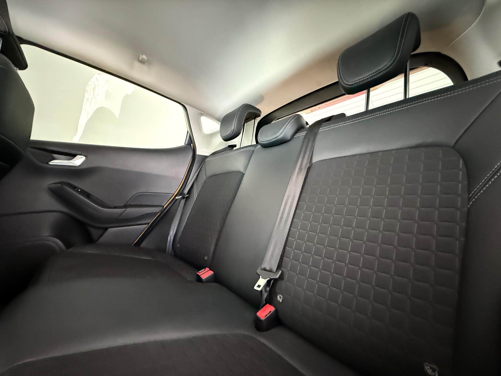 Ford Fiesta view 16