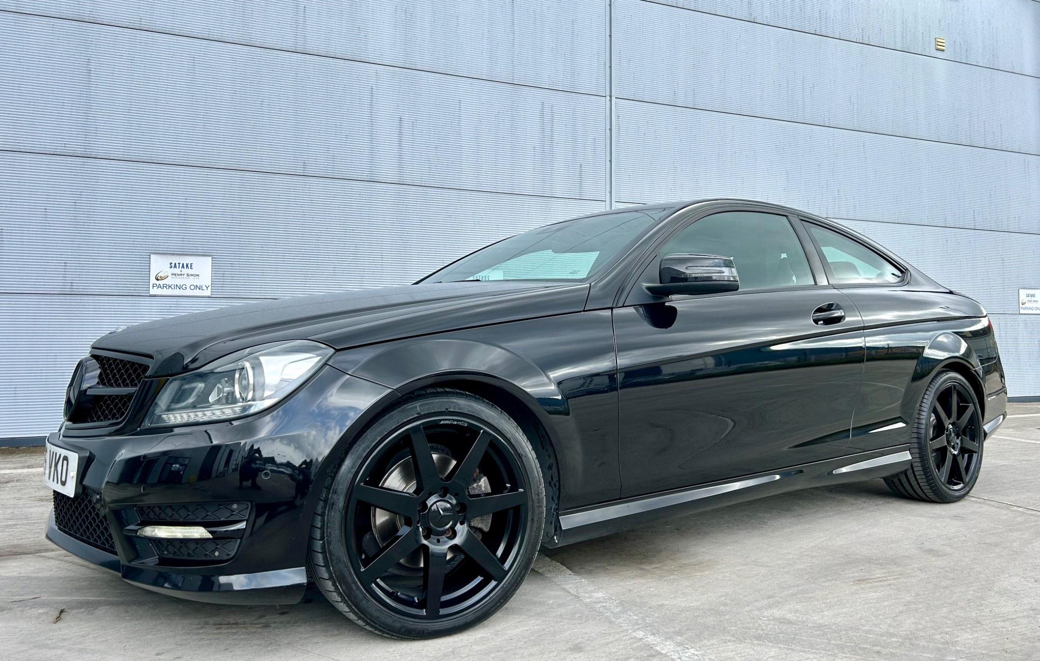 2015 Mercedes-Benz C-Class in Black for sale