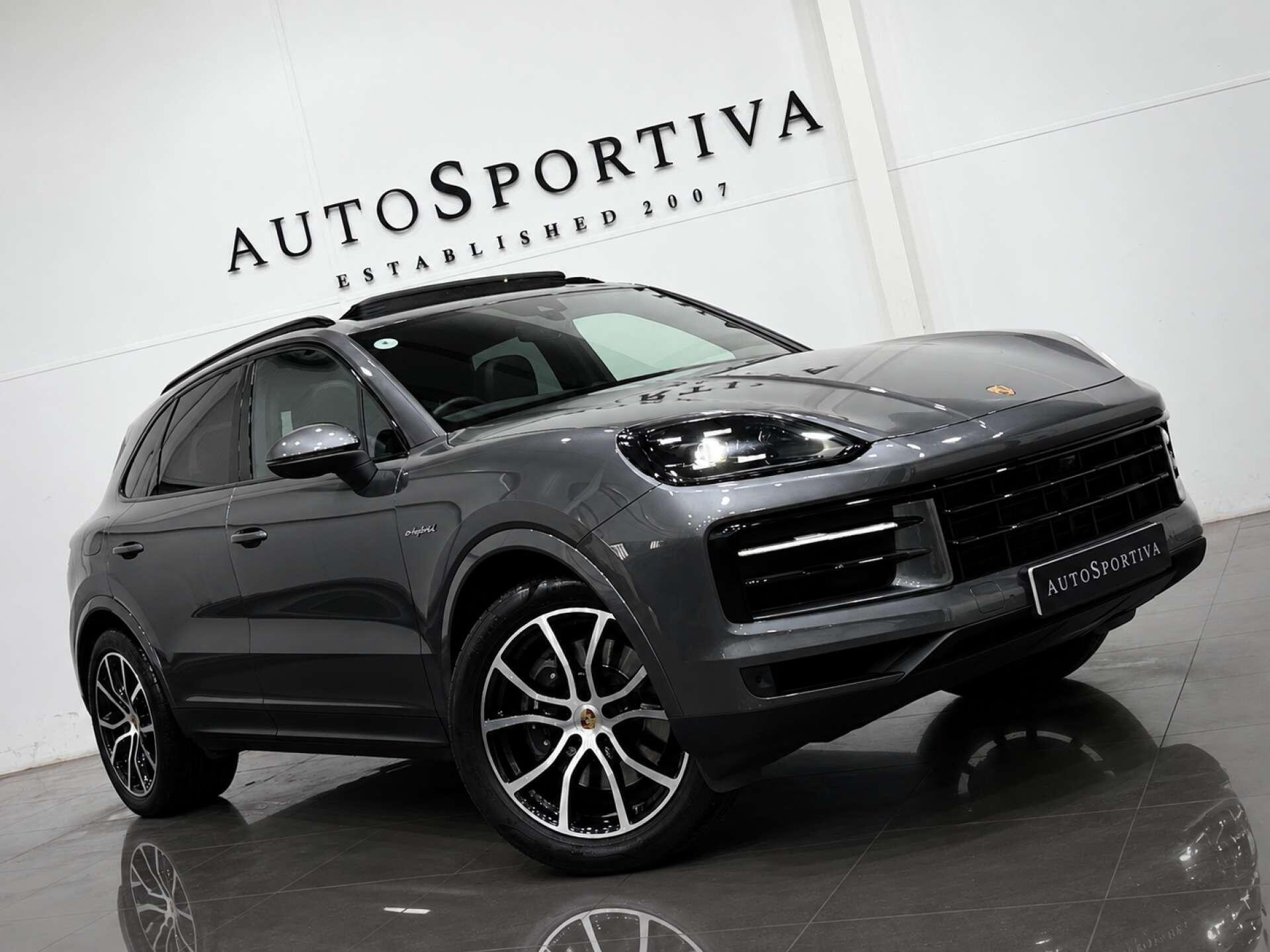 Porsche Cayenne view 55