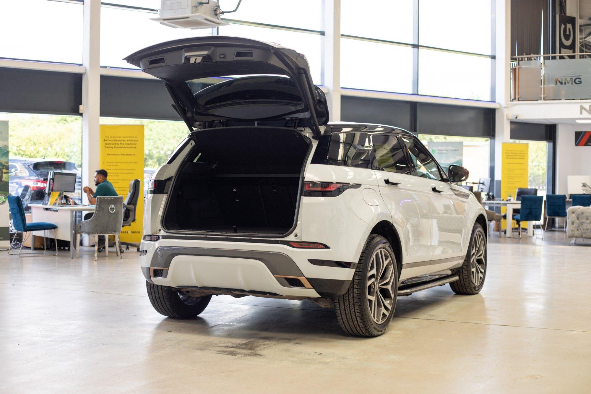 Land Rover Range Rover Evoque view 46