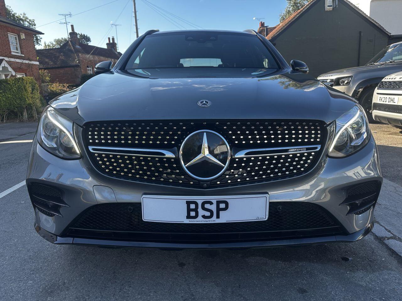 Mercedes-Benz GLC view 2