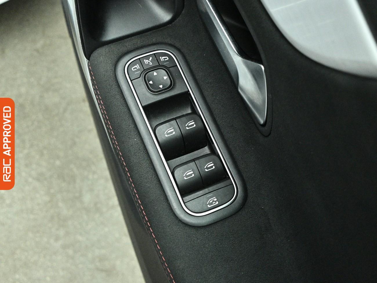 Mercedes-Benz A-Class view 29