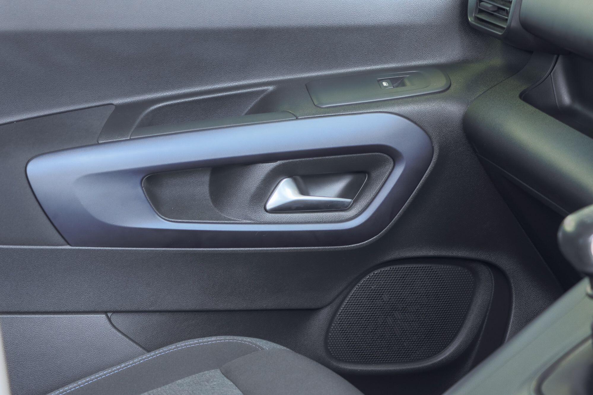 Peugeot Rifter view 15