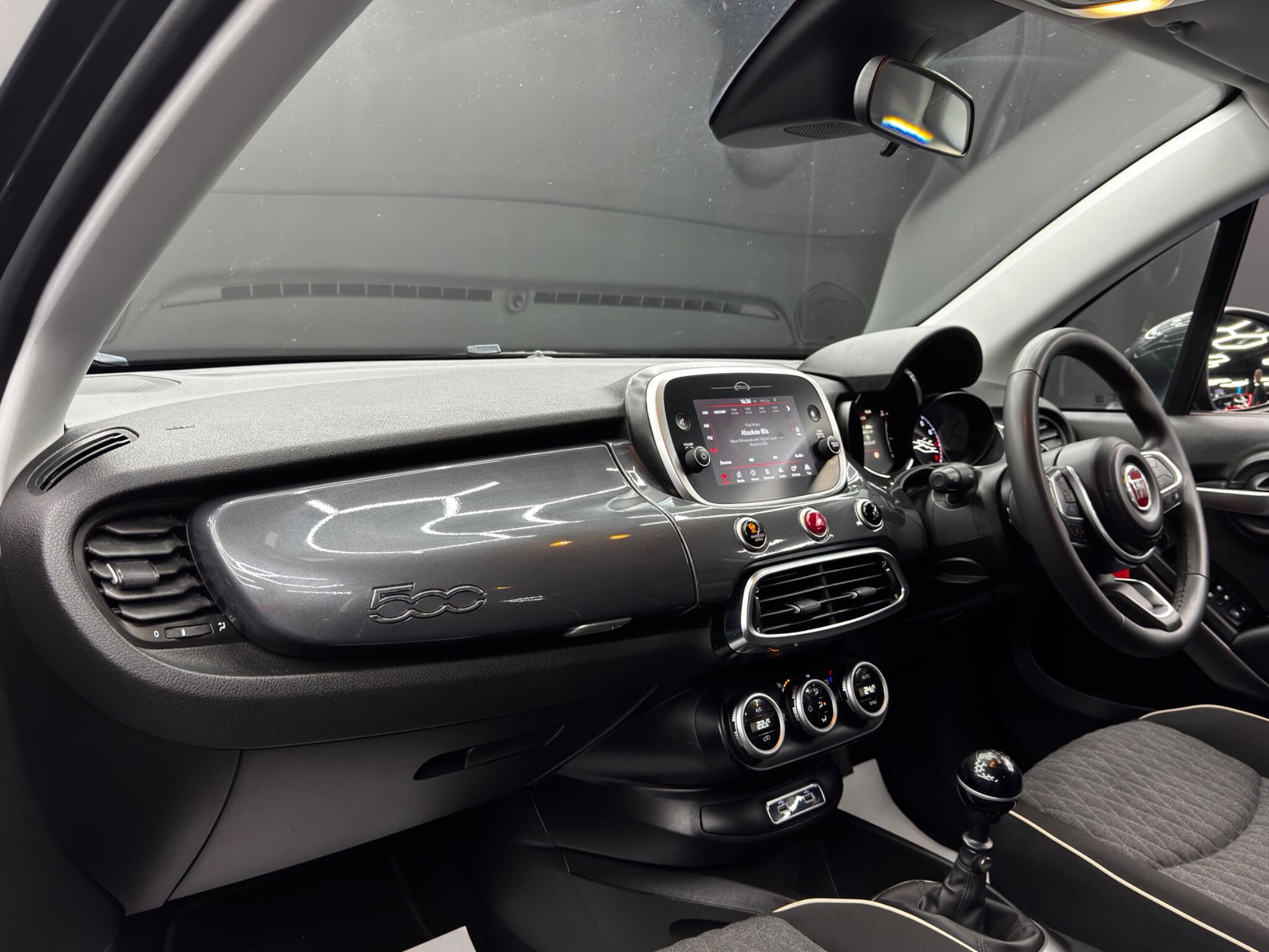 Fiat 500x view 11