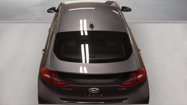 Hyundai Ioniq view 11