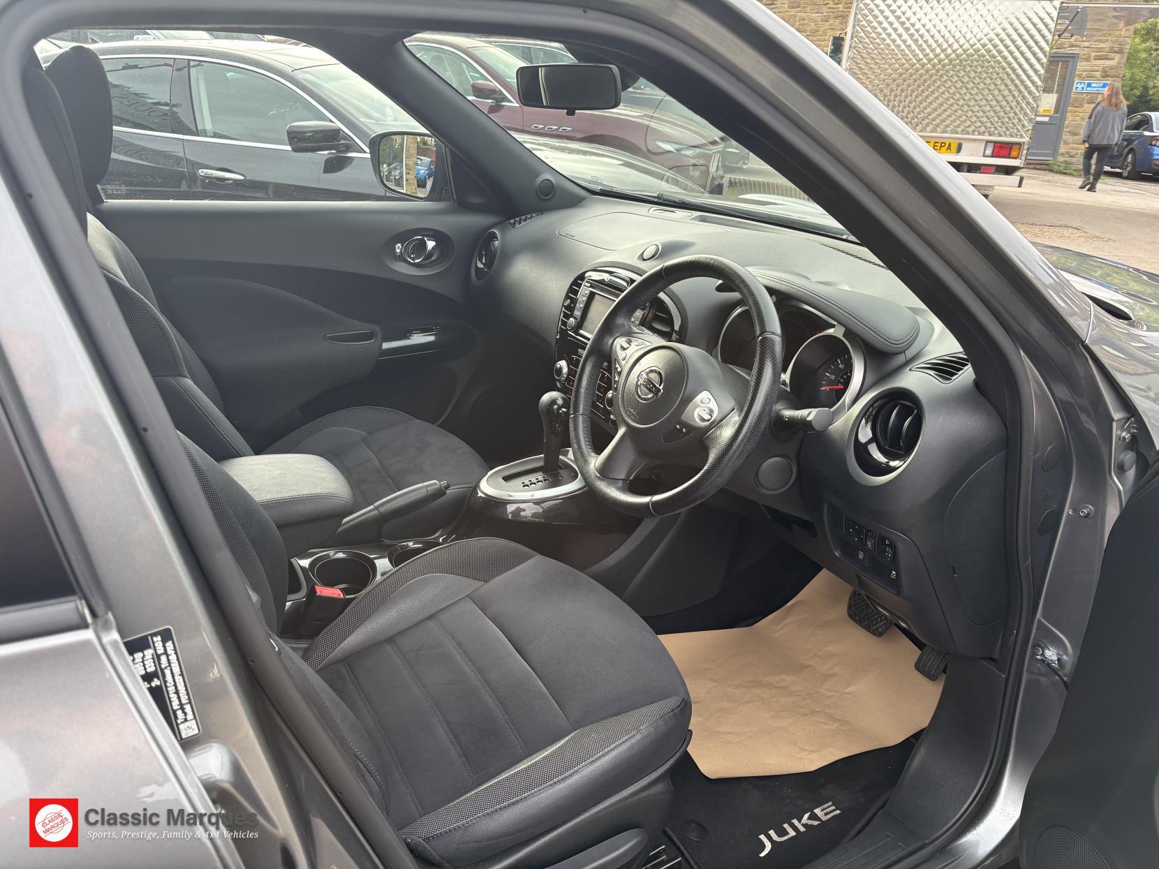 Nissan Juke view 2