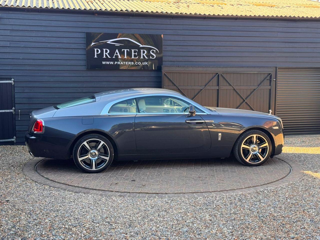 Rolls-Royce Wraith view 29
