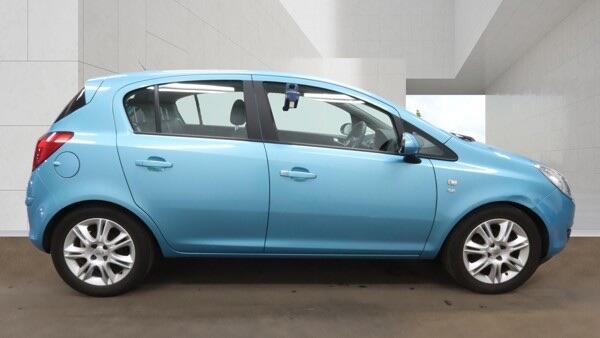 Vauxhall Corsa view 5