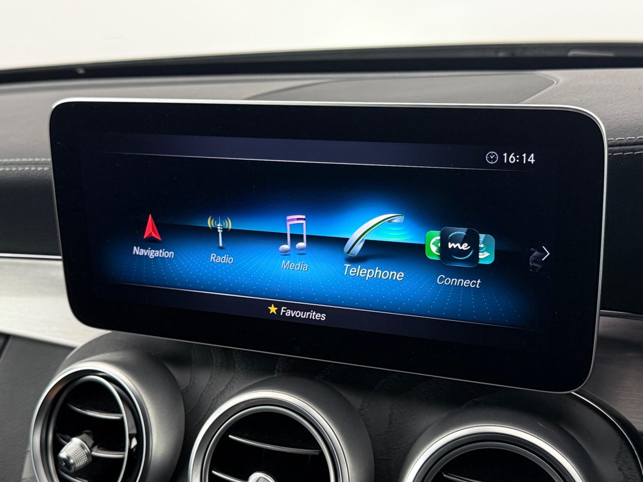 Mercedes-Benz C-Class view 26