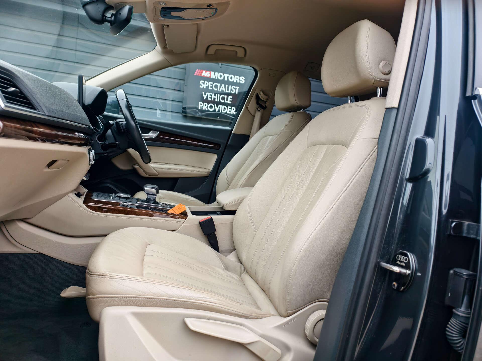 Audi Q5 view 20