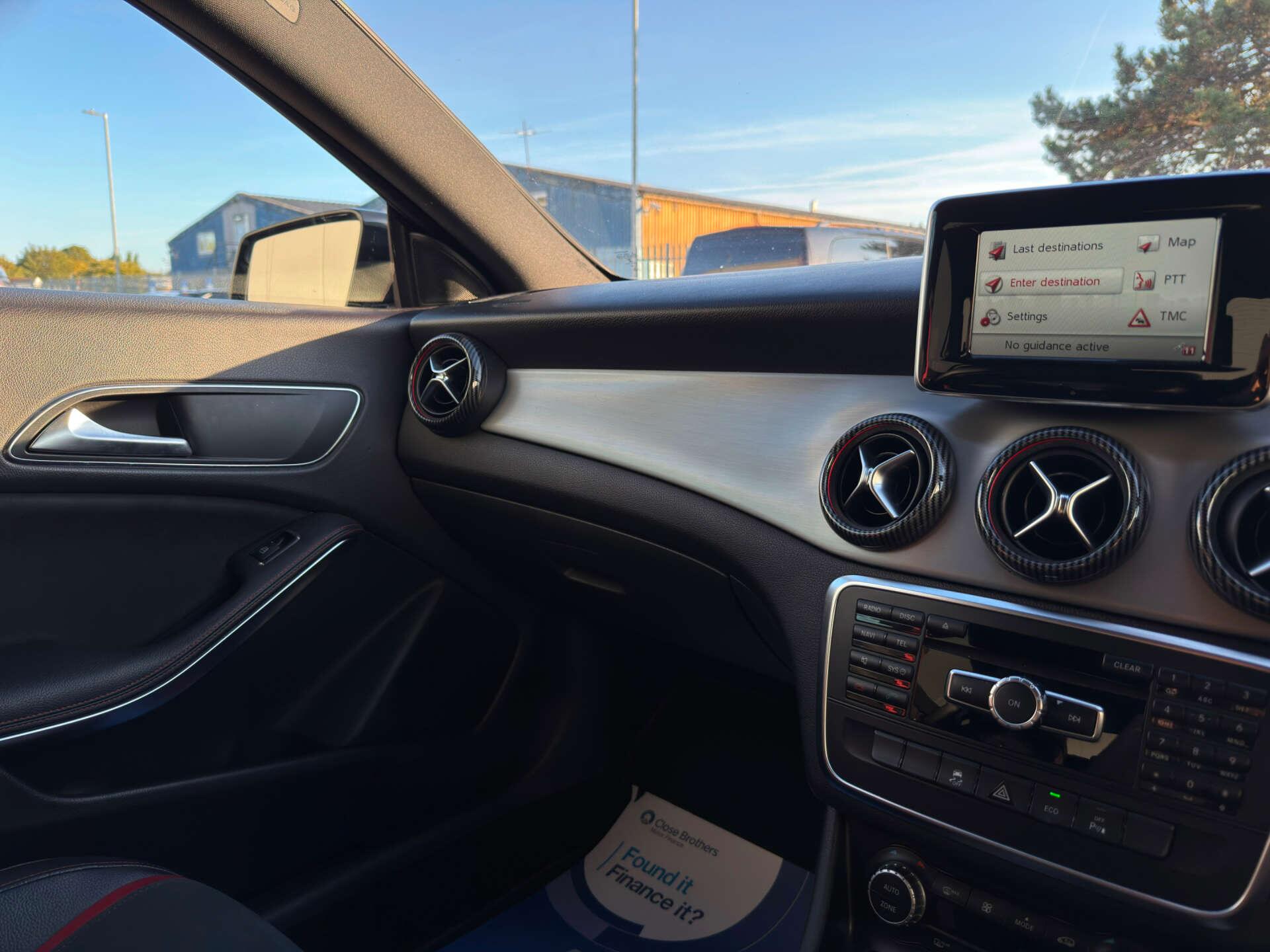 Mercedes-Benz Cla view 55