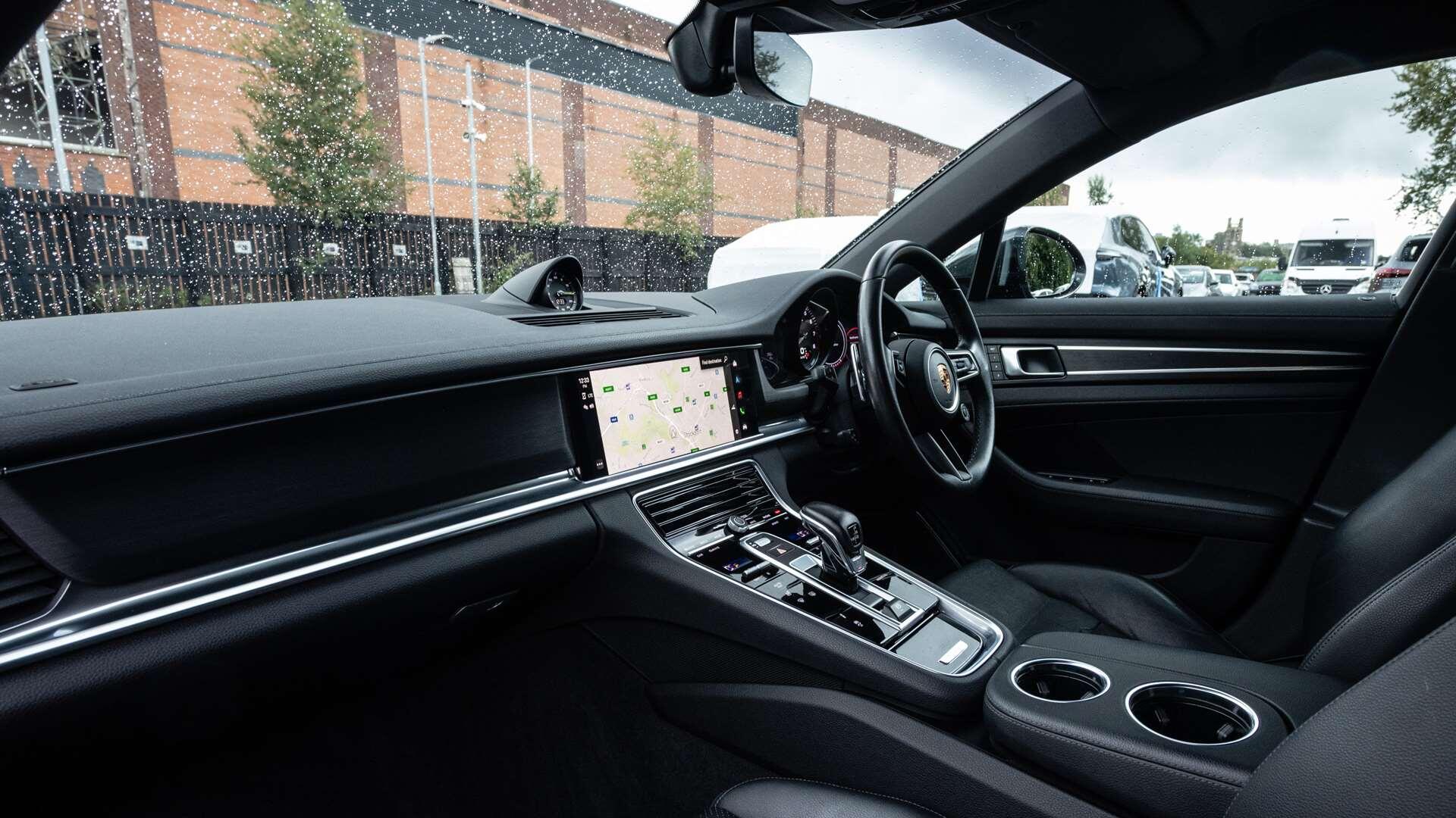 Porsche Panamera view 5