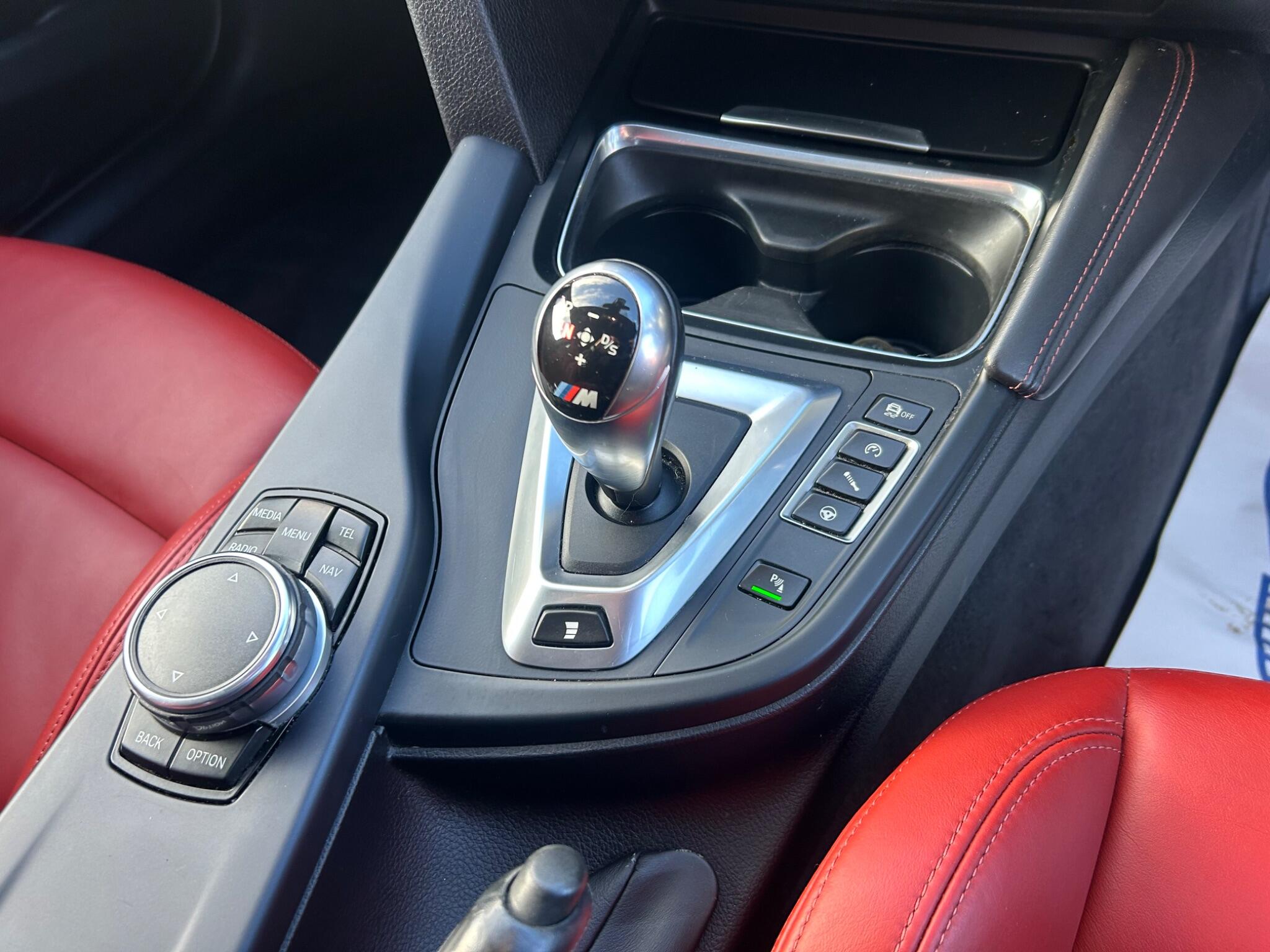 2016 BMW M3 image 43