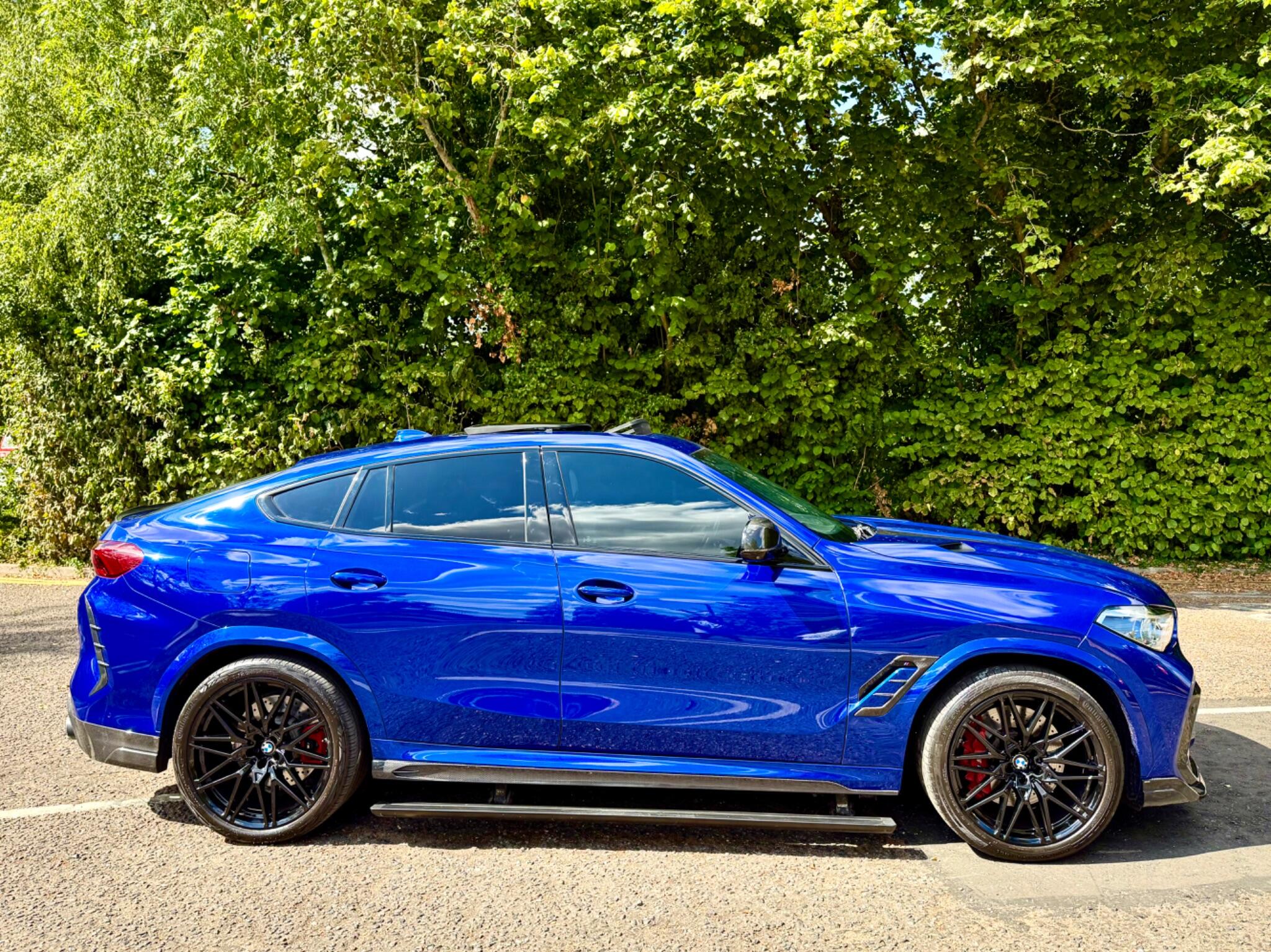 BMW X6 M view 19