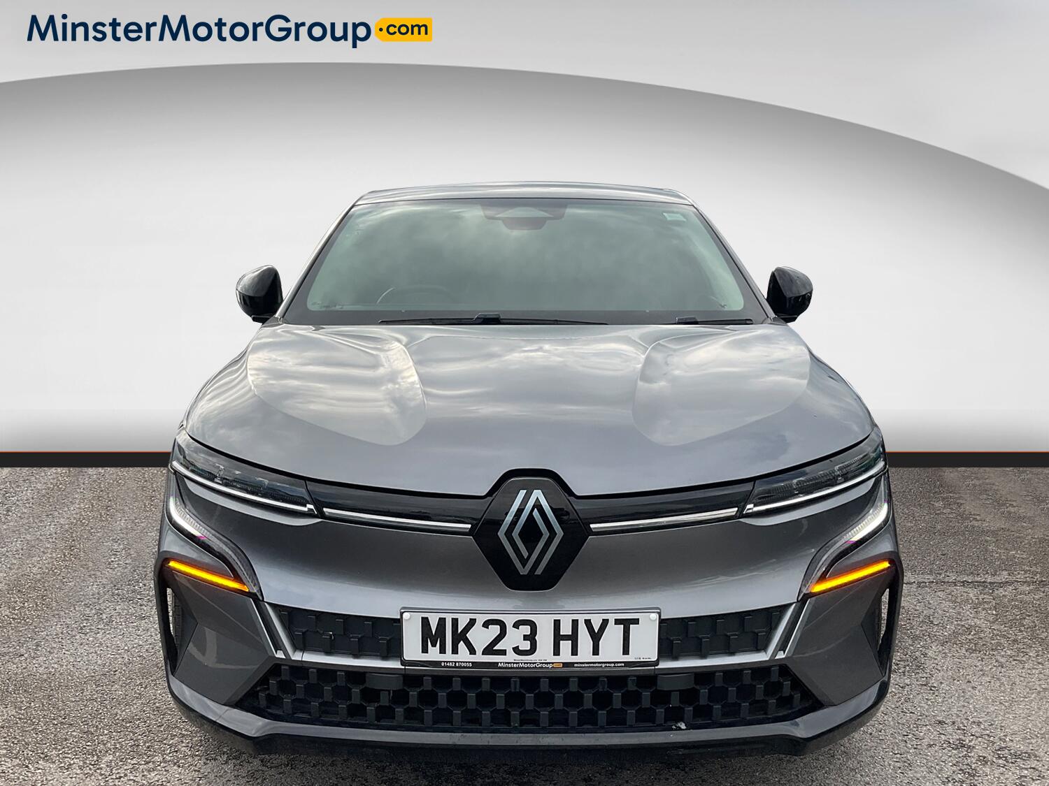 Renault Megane E-Tech view 5
