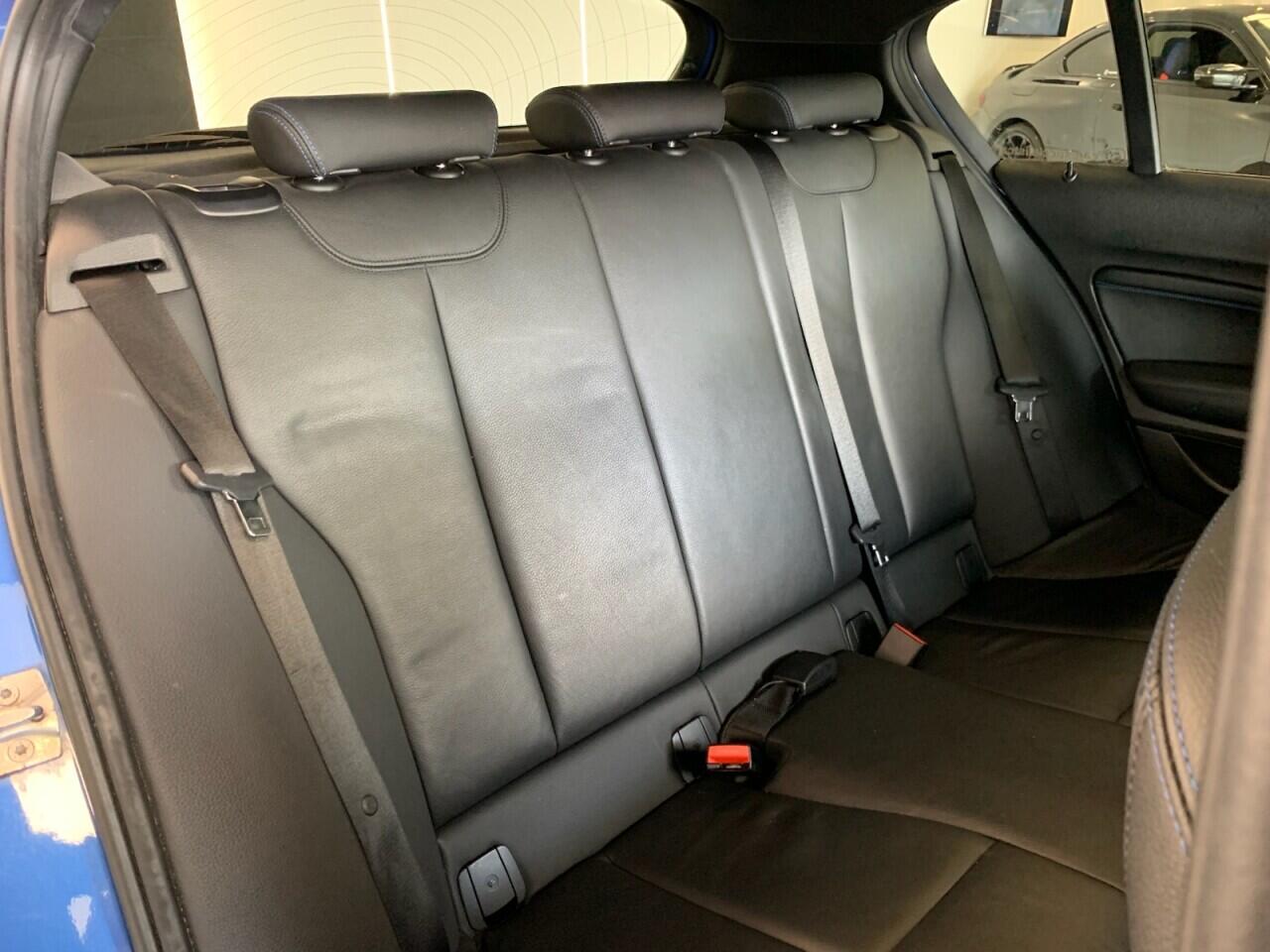 BMW 1 Series view 25
