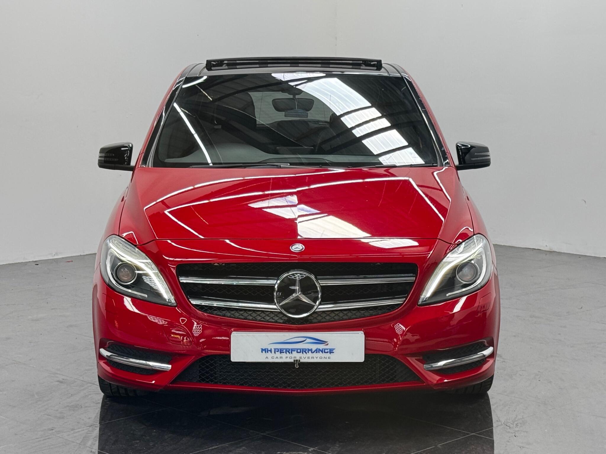 Mercedes-Benz B-Class view 2