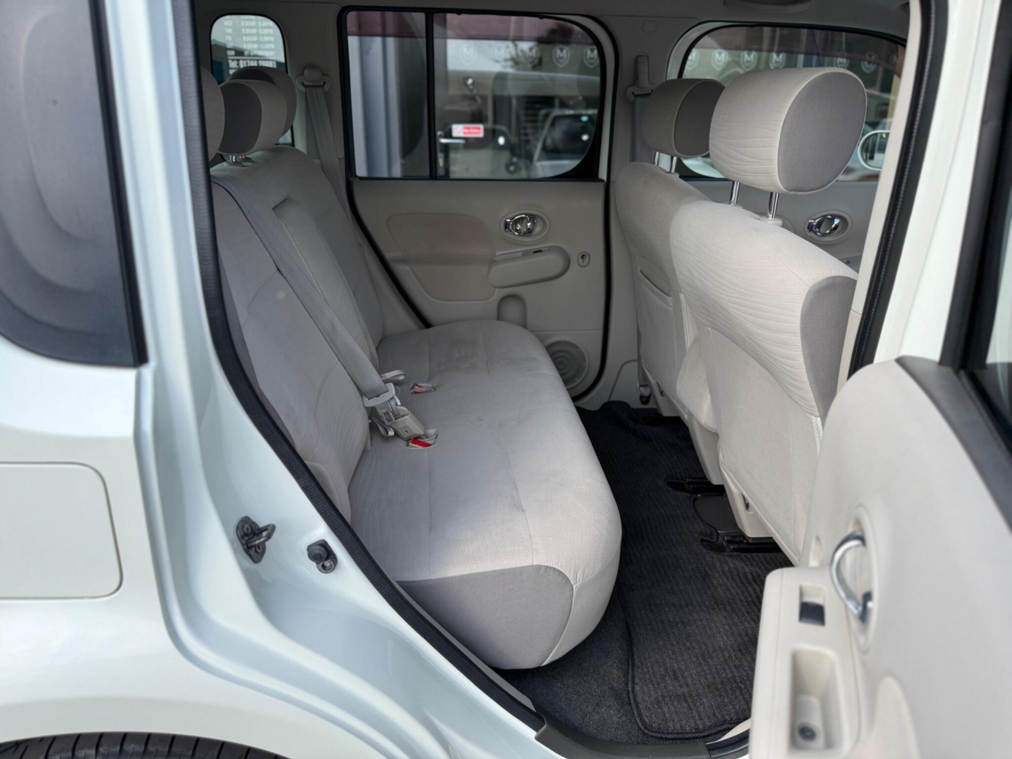 Nissan Cube view 41