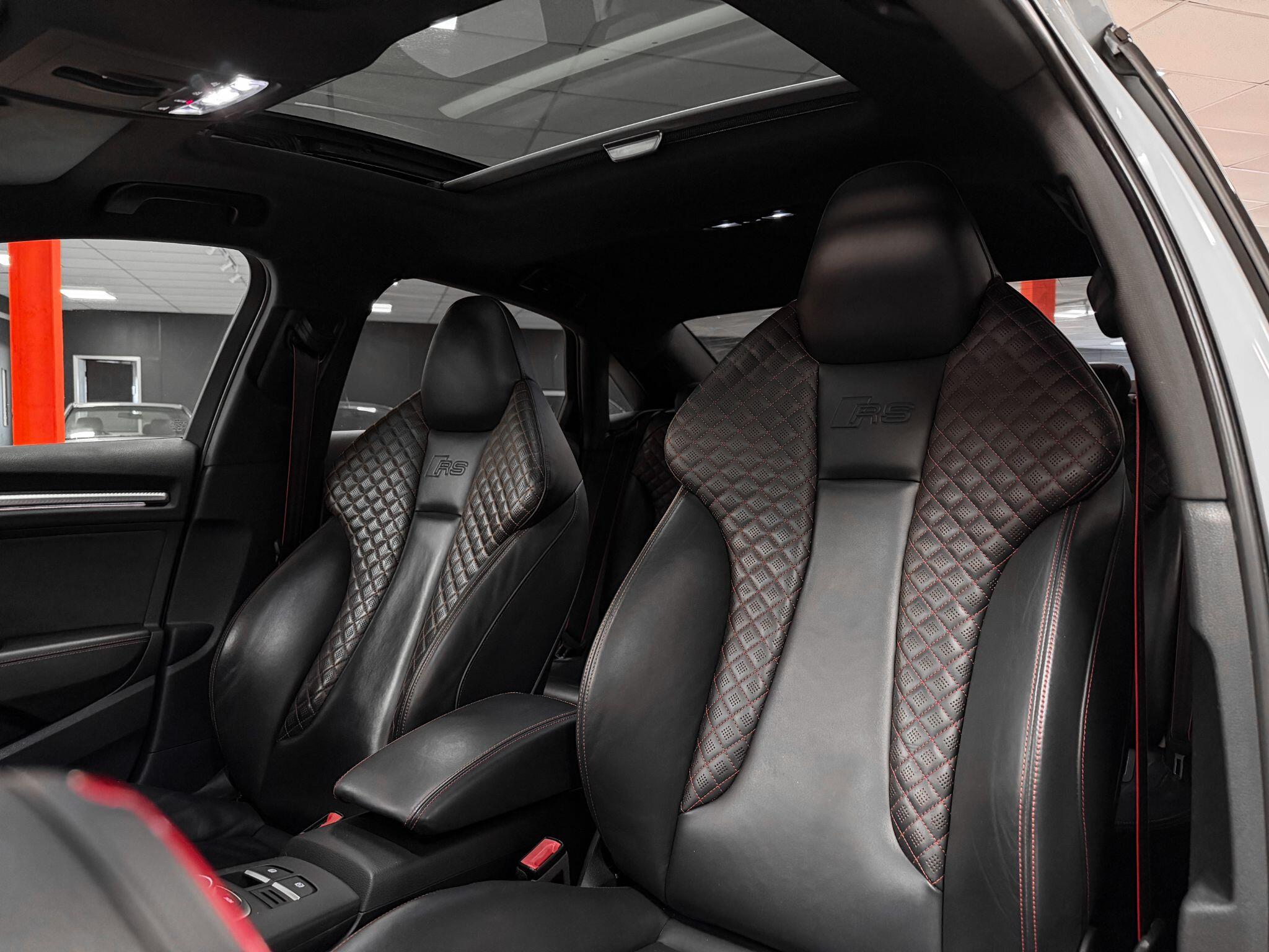 Audi RS3 view 34