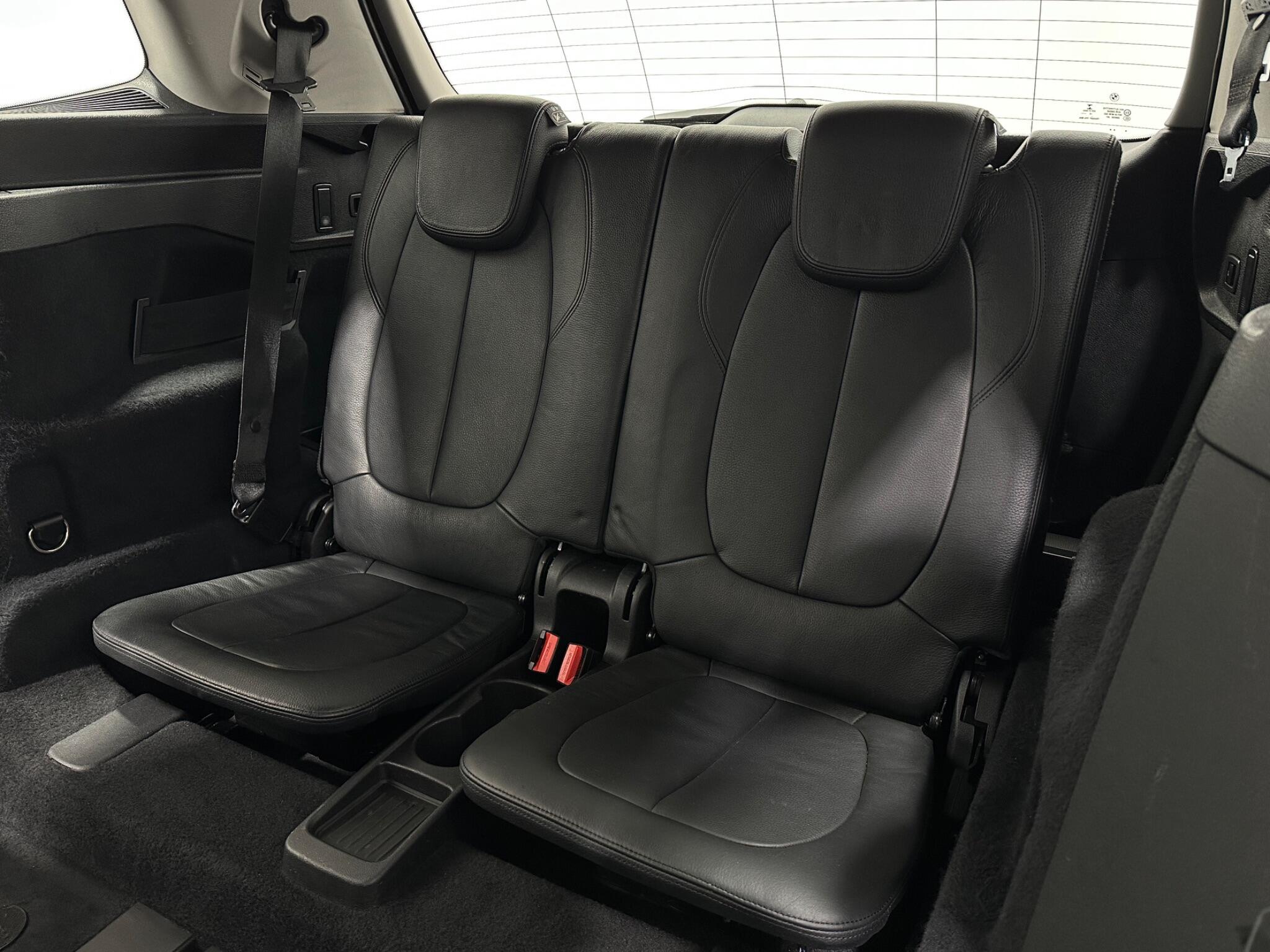 BMW 2 Series Gran Tourer view 45