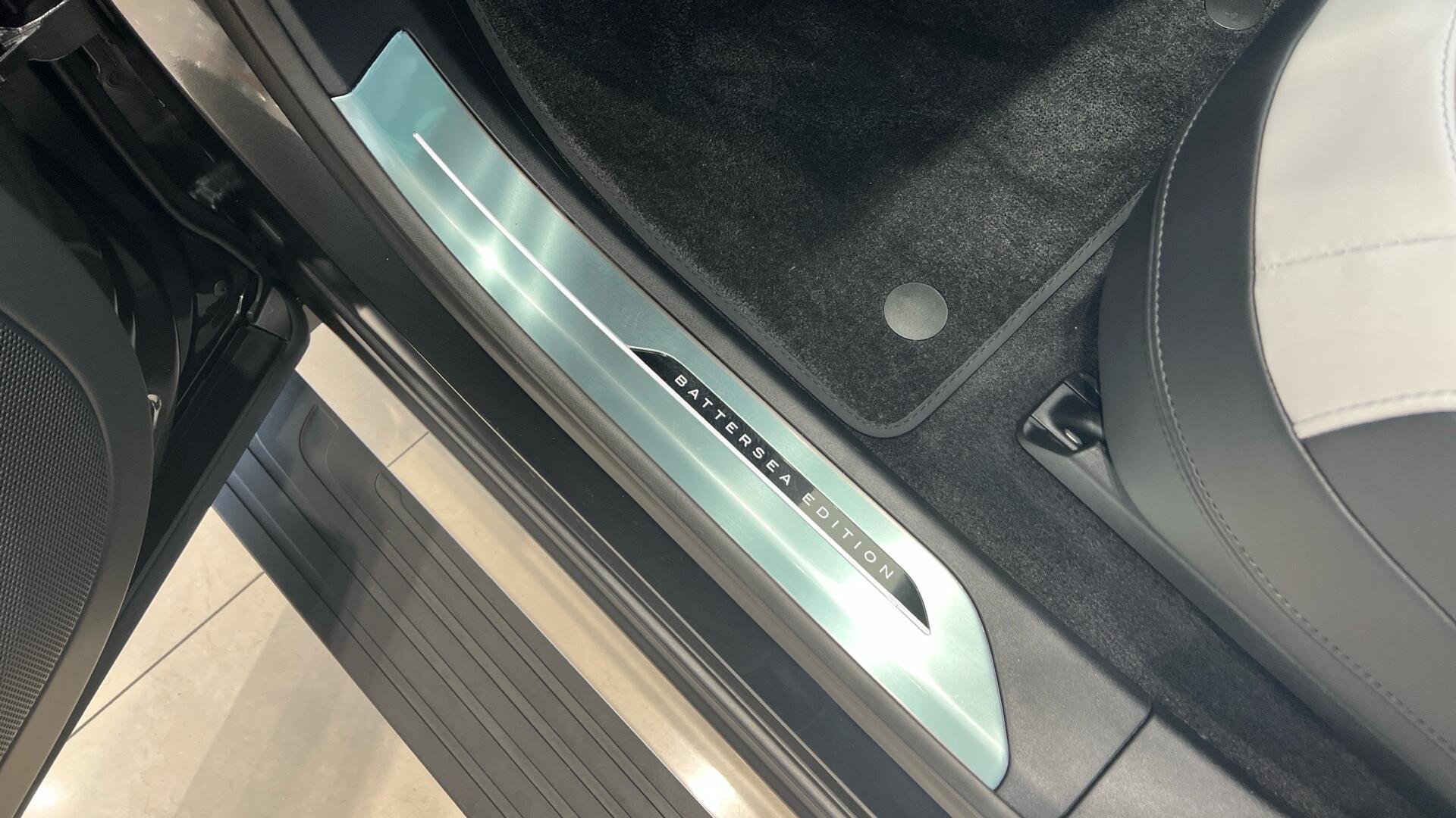 Land Rover Range Rover Sport view 36