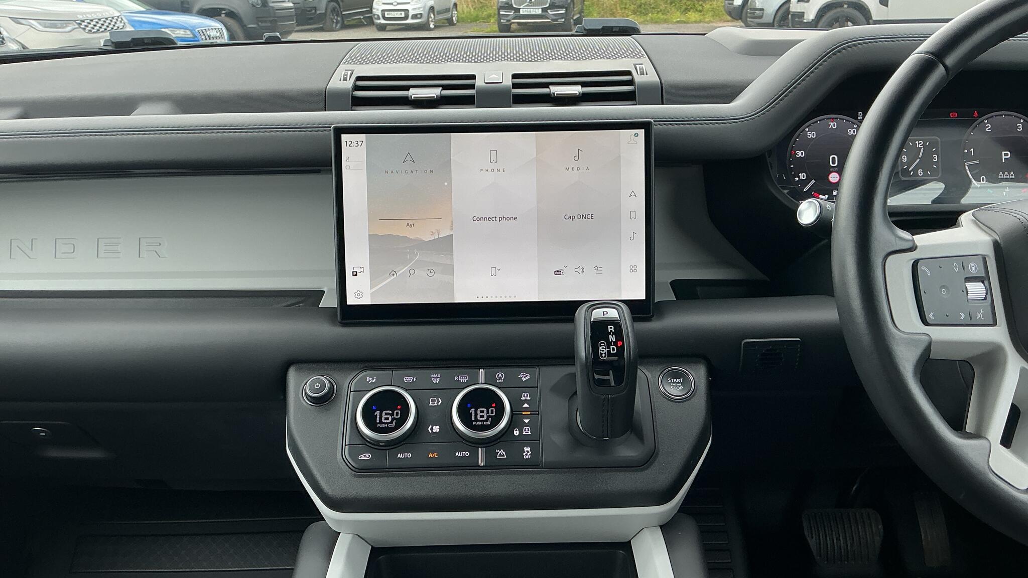 Land Rover Defender view 14