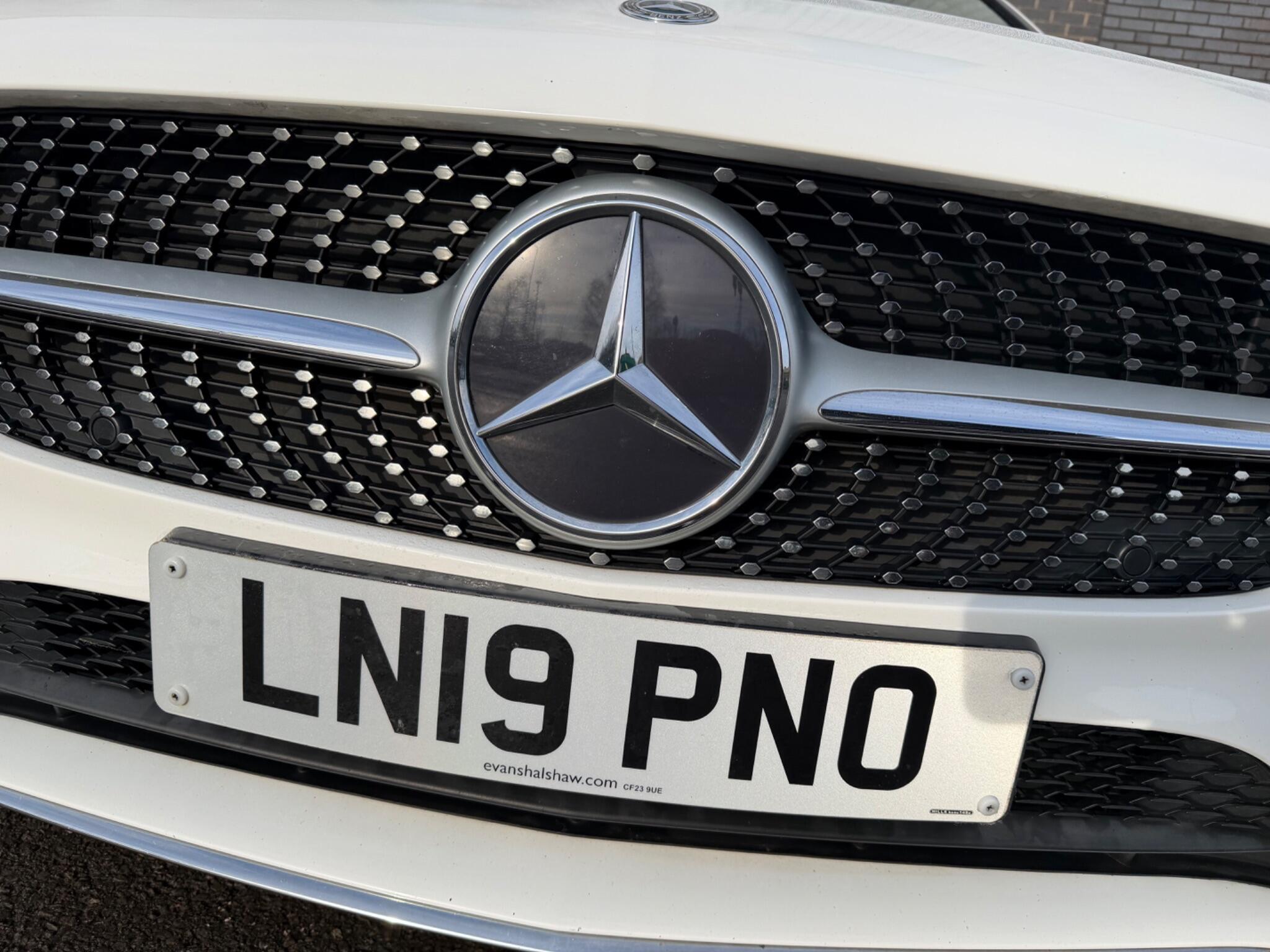2019 Mercedes-Benz A Class 2.0 A200d AMG Line 8G-DCT Euro 6 (s/s) 5dr • 58,200 miles image 14