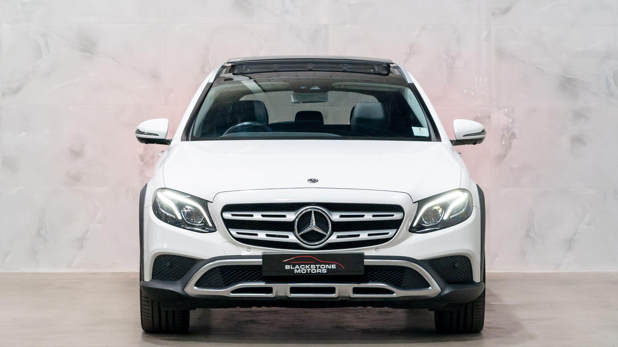 Mercedes-Benz E-Class view 2