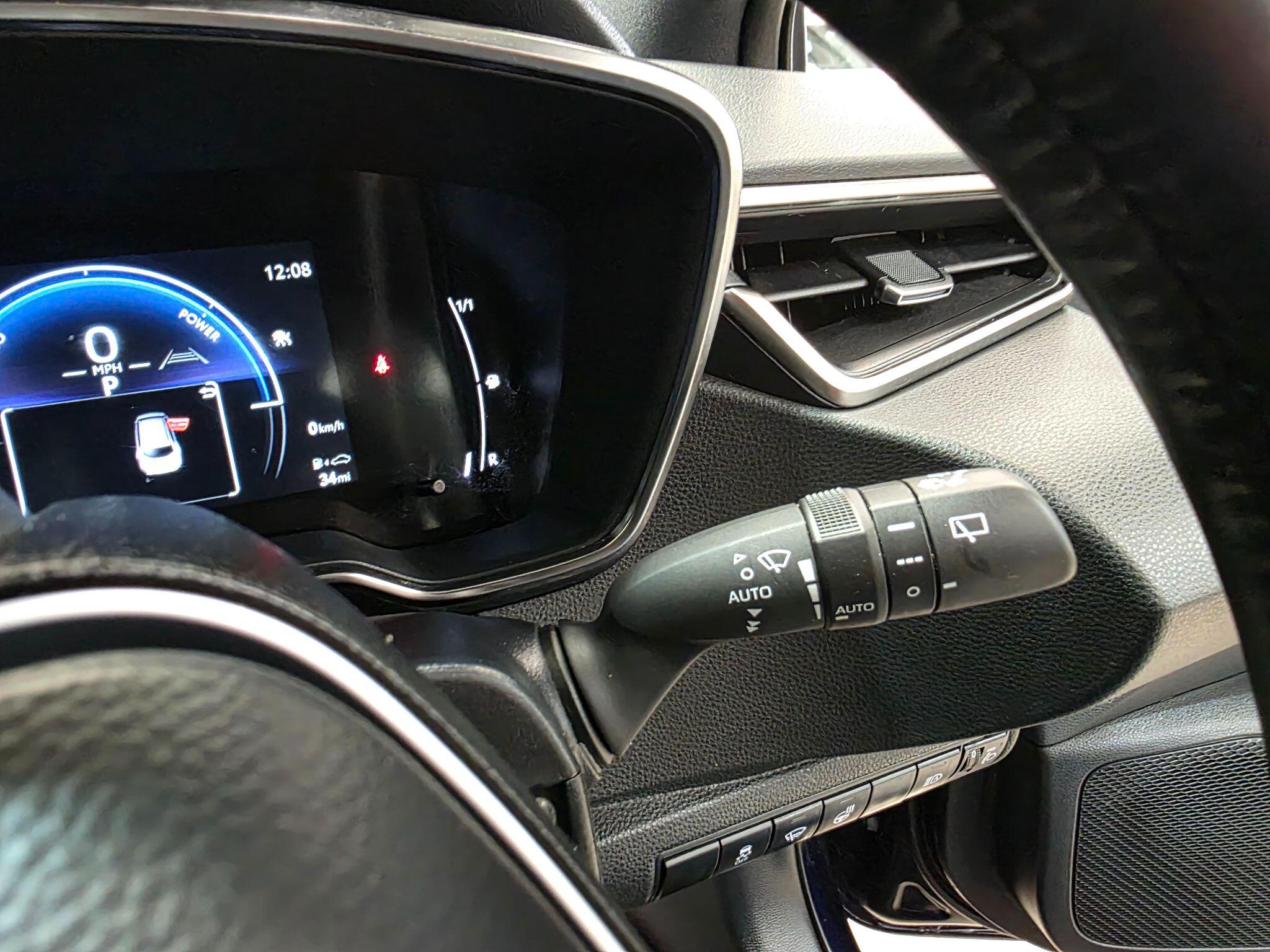 Suzuki Swace view 17