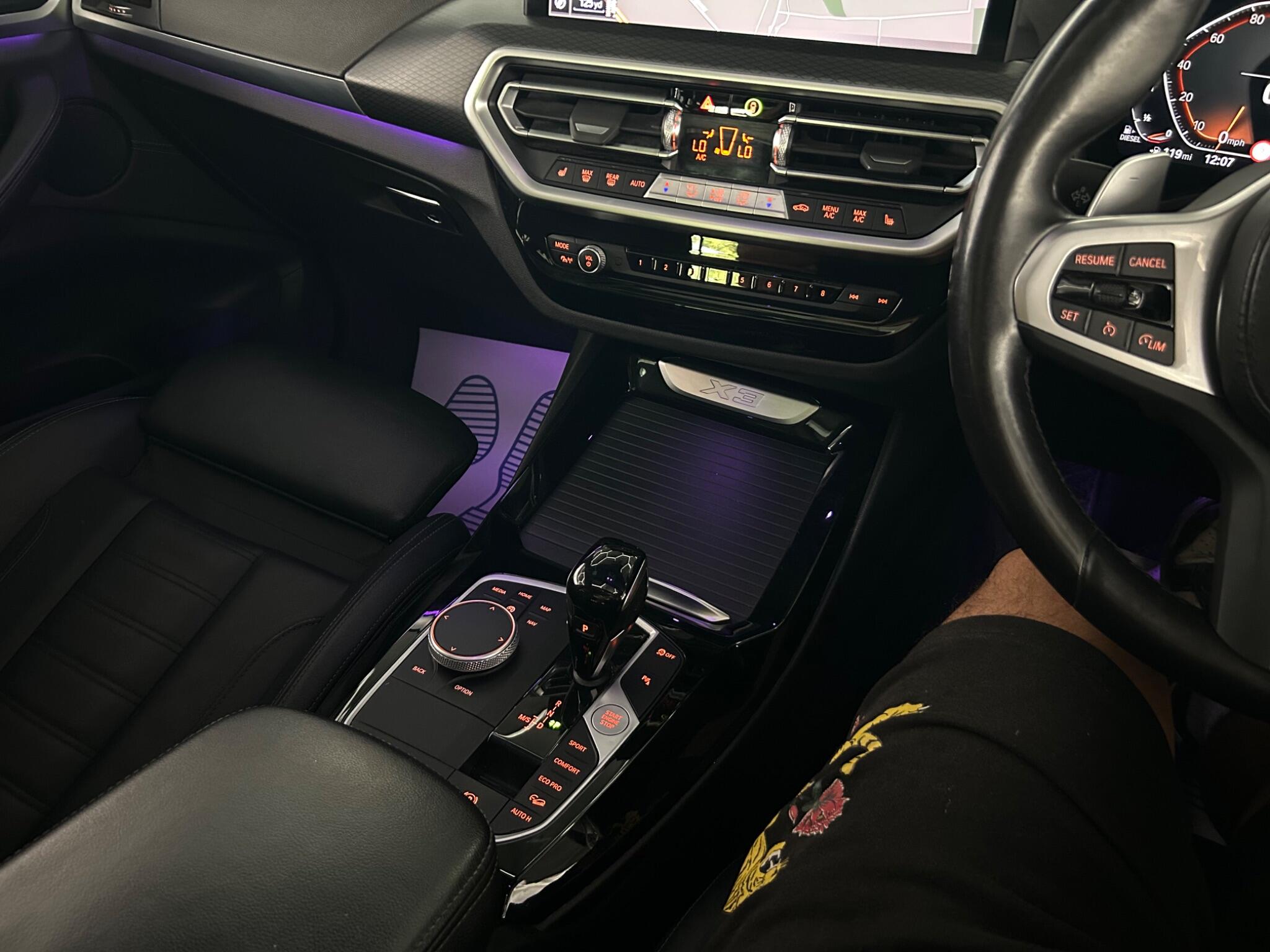 BMW X3 view 18