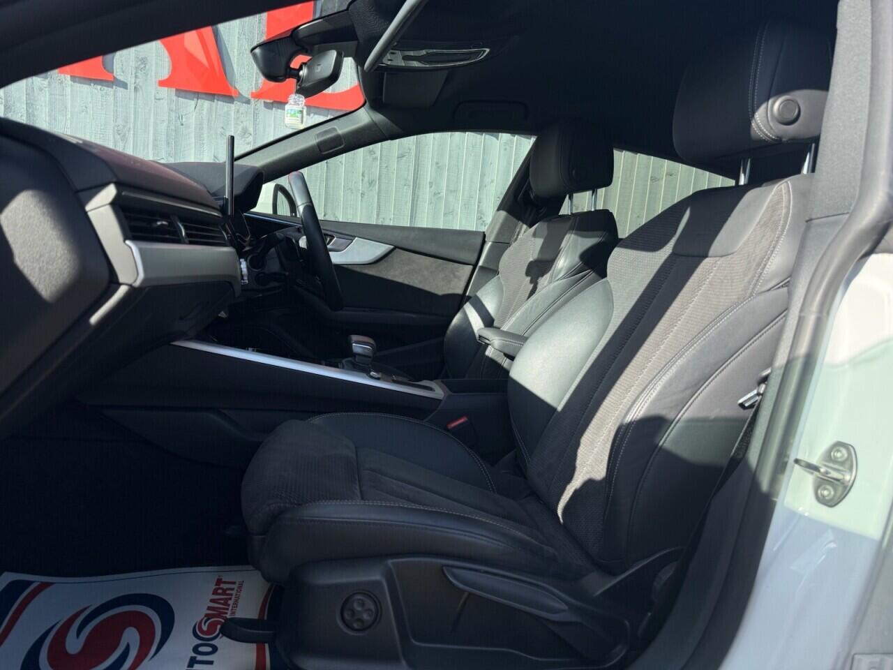 Audi A5 view 22