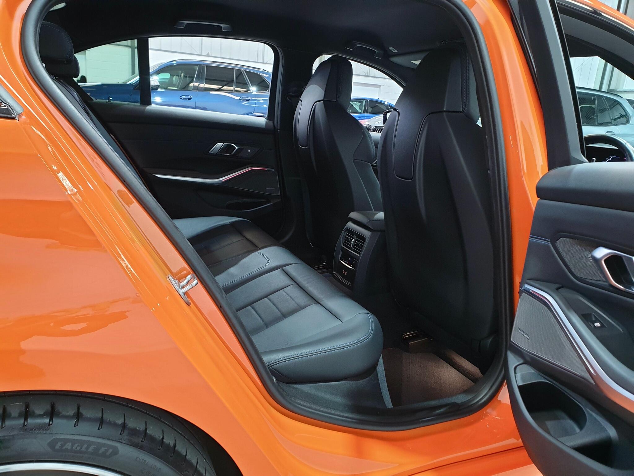 BMW 3 Series view 48
