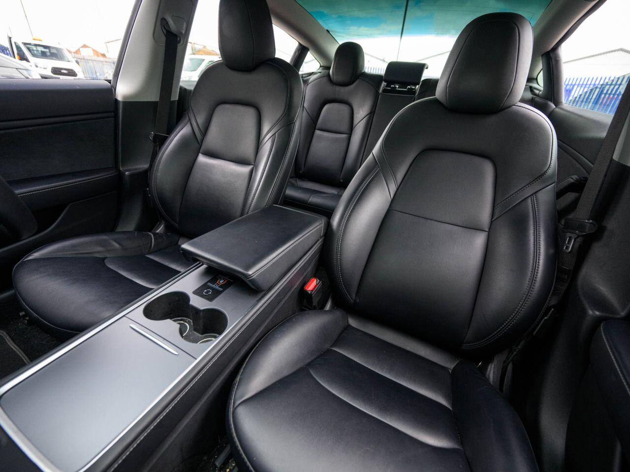 Tesla Model 3 view 18
