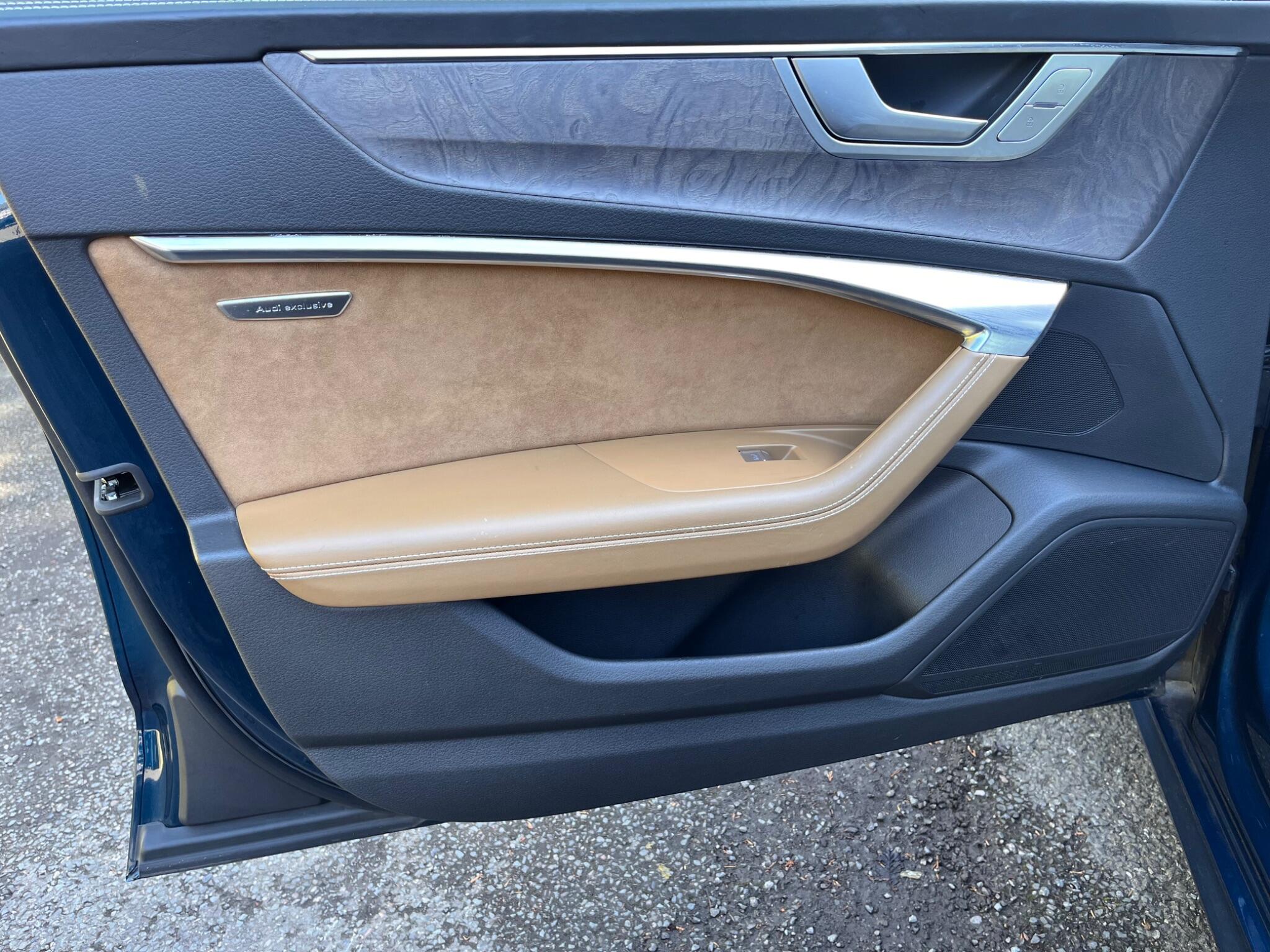 Audi A7 view 36