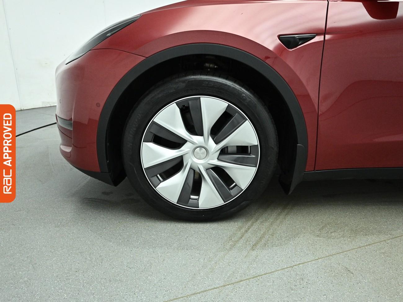 Tesla Model Y view 30